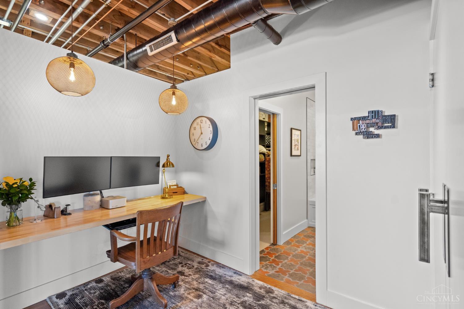 214 E Fourteenth Street Unit: 4A