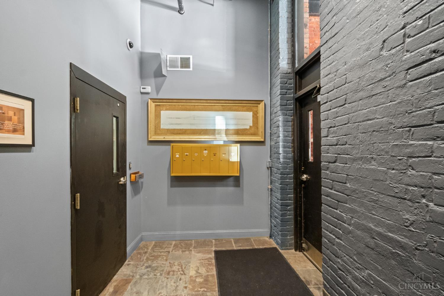 214 E Fourteenth Street Unit: 4A