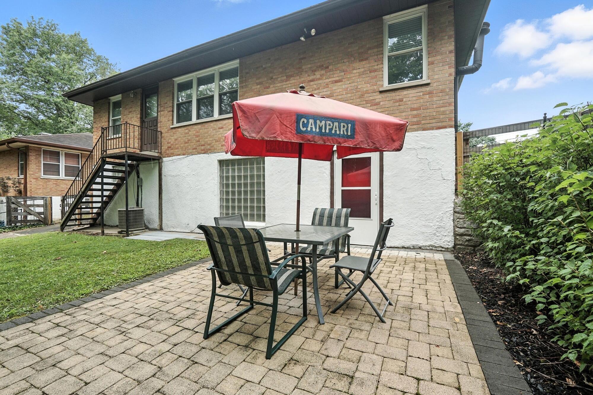 328 Locust Street