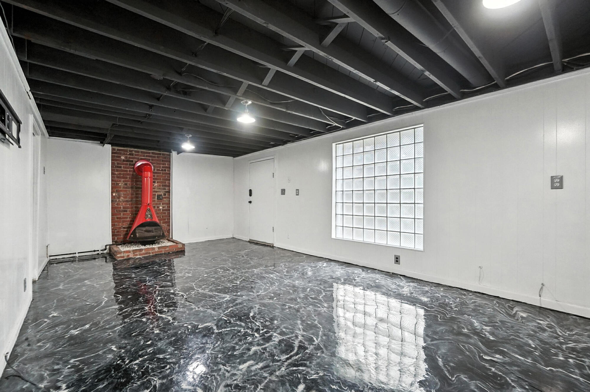 328 Locust Street