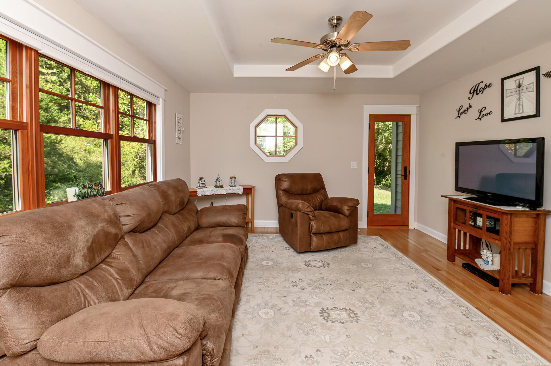4883 Woolper Road