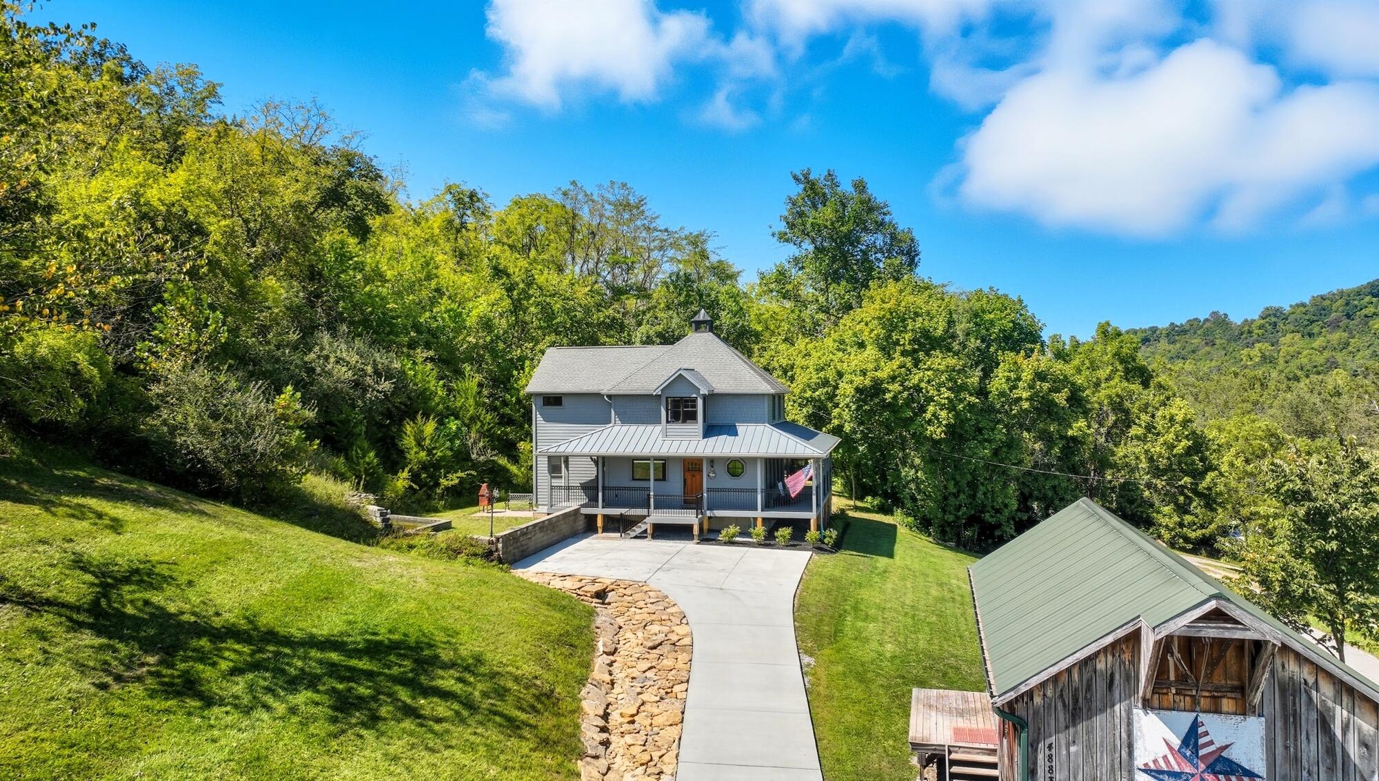 4883 Woolper Road