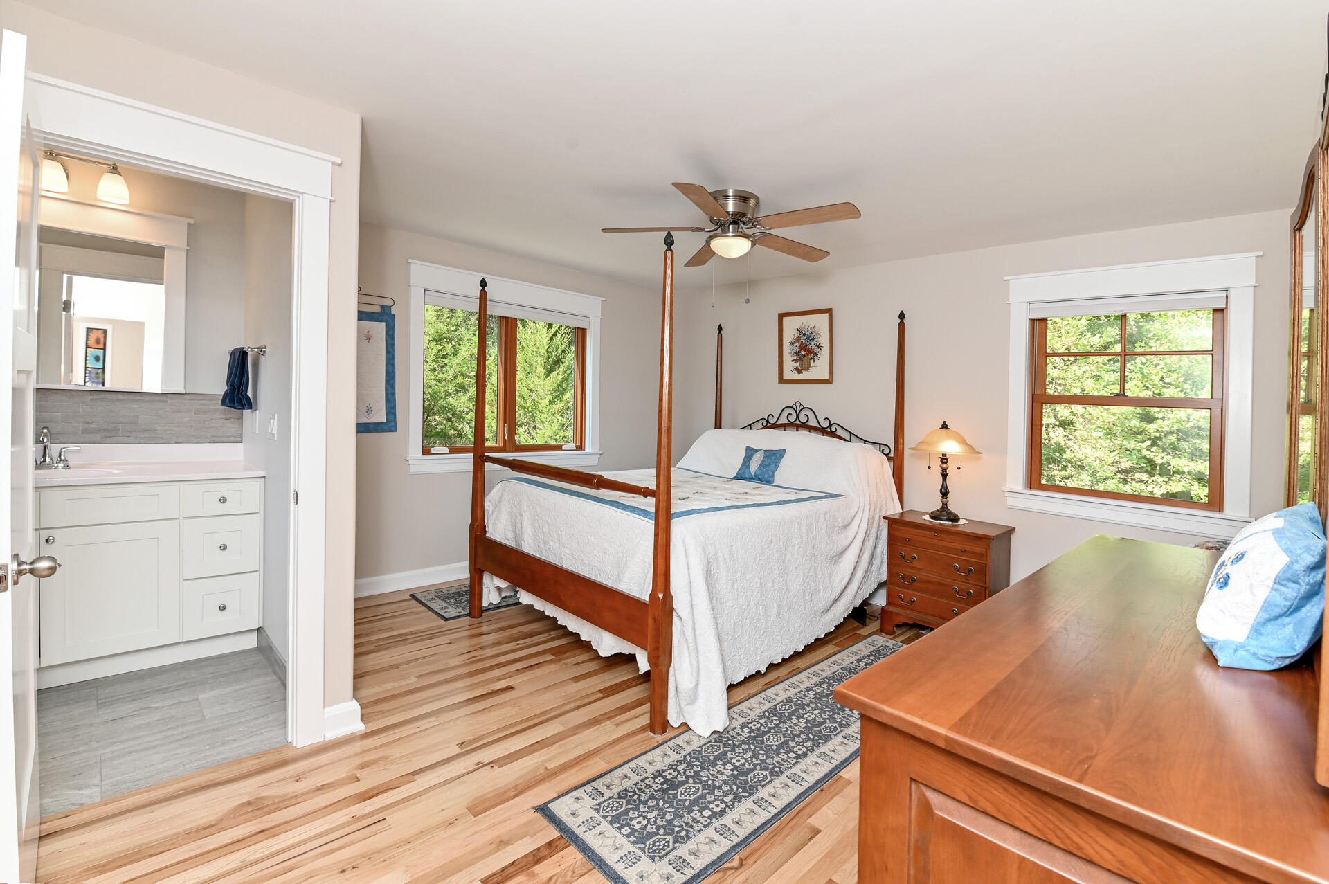 4883 Woolper Road