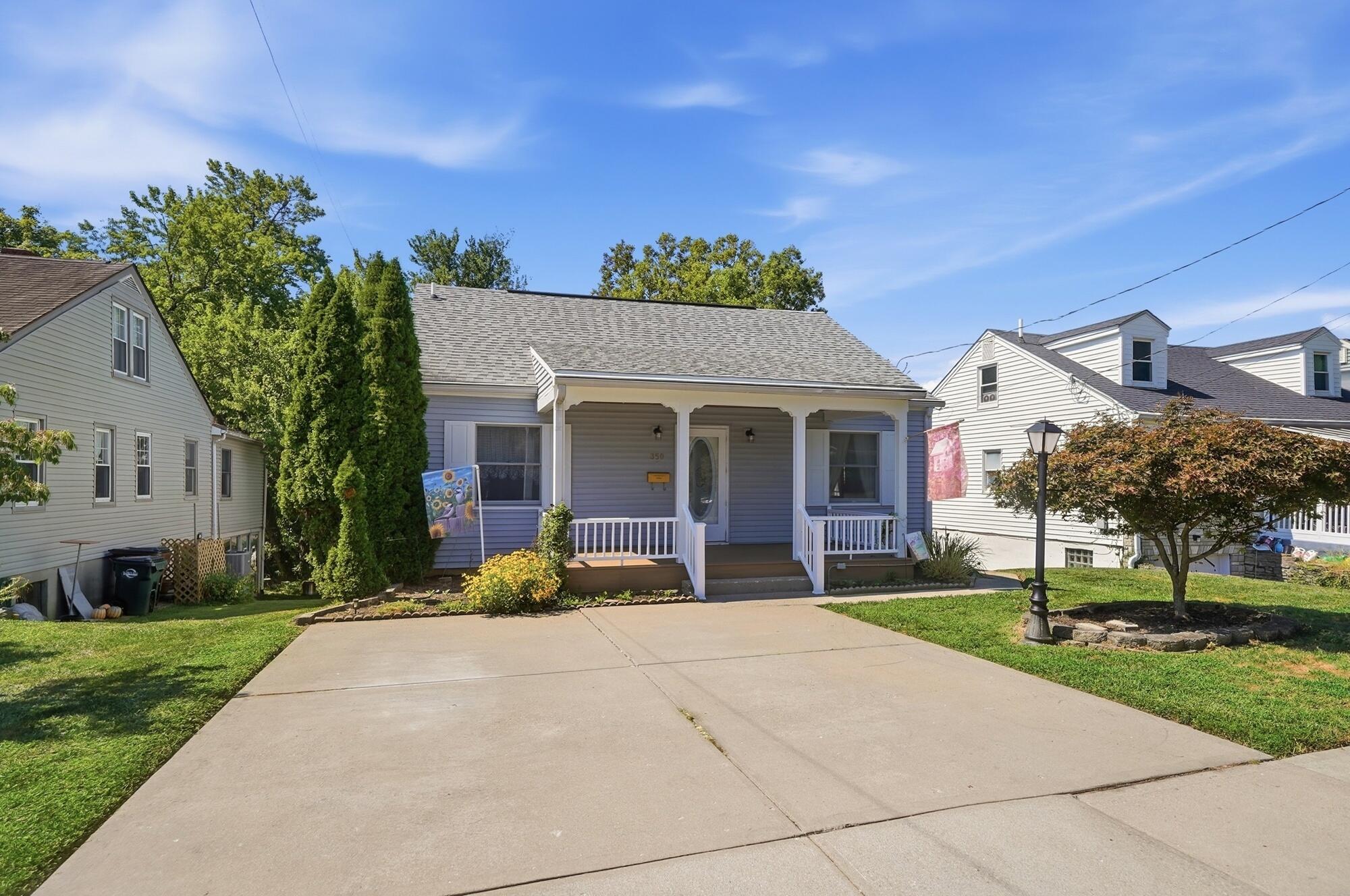 350 Rossford Avenue