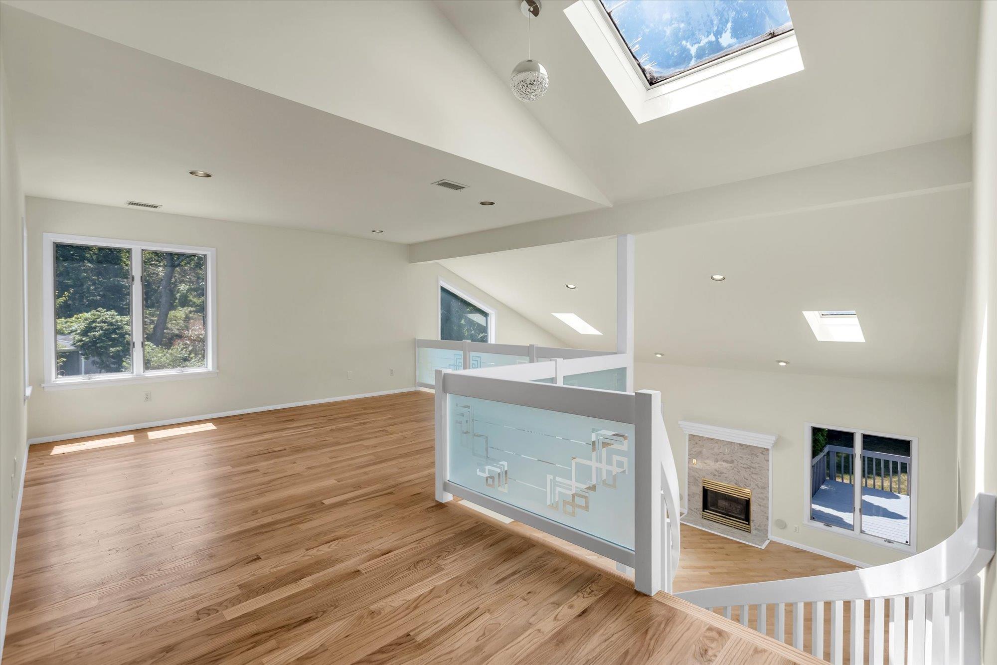 2 Heiko Court