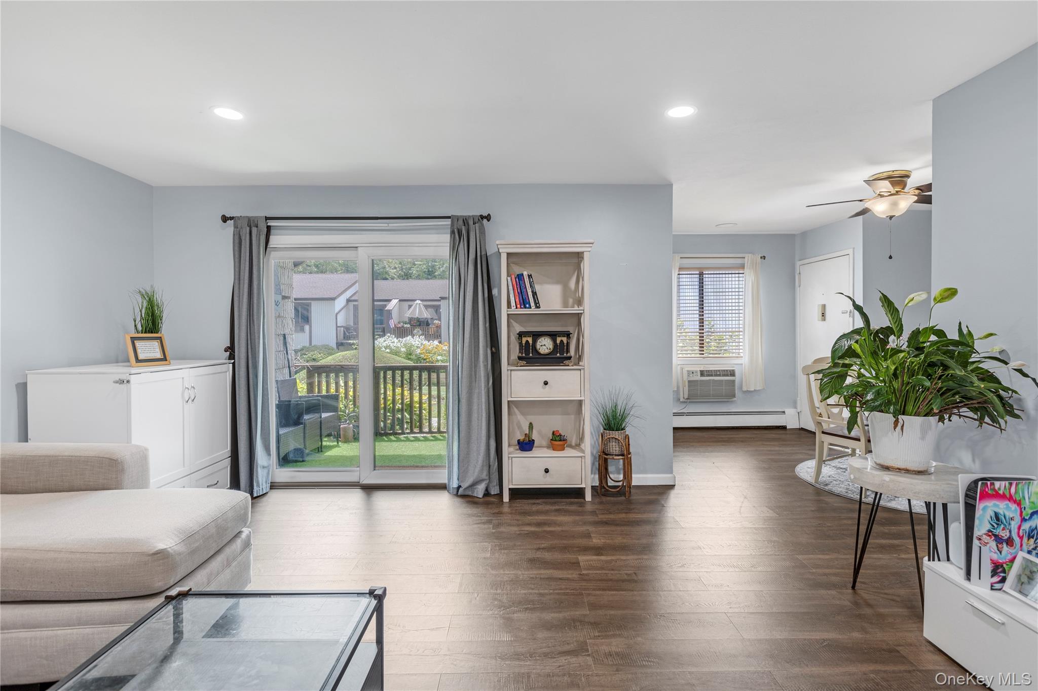 43 Richmond Boulevard Unit: 2A
