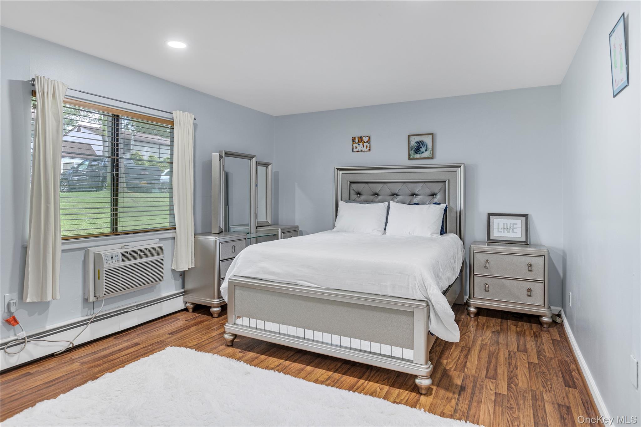 43 Richmond Boulevard Unit: 2A