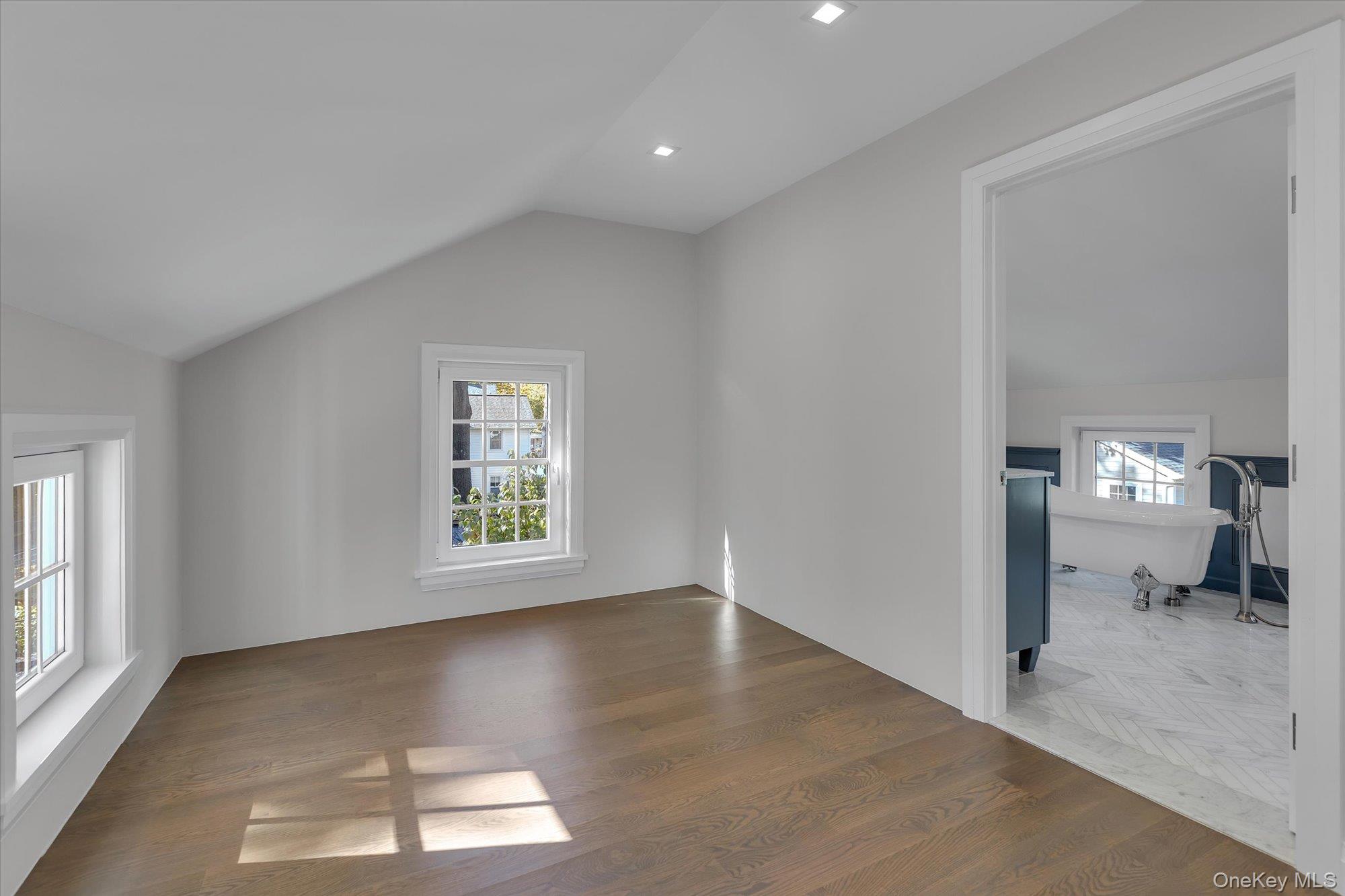 22 Fort Salonga Road