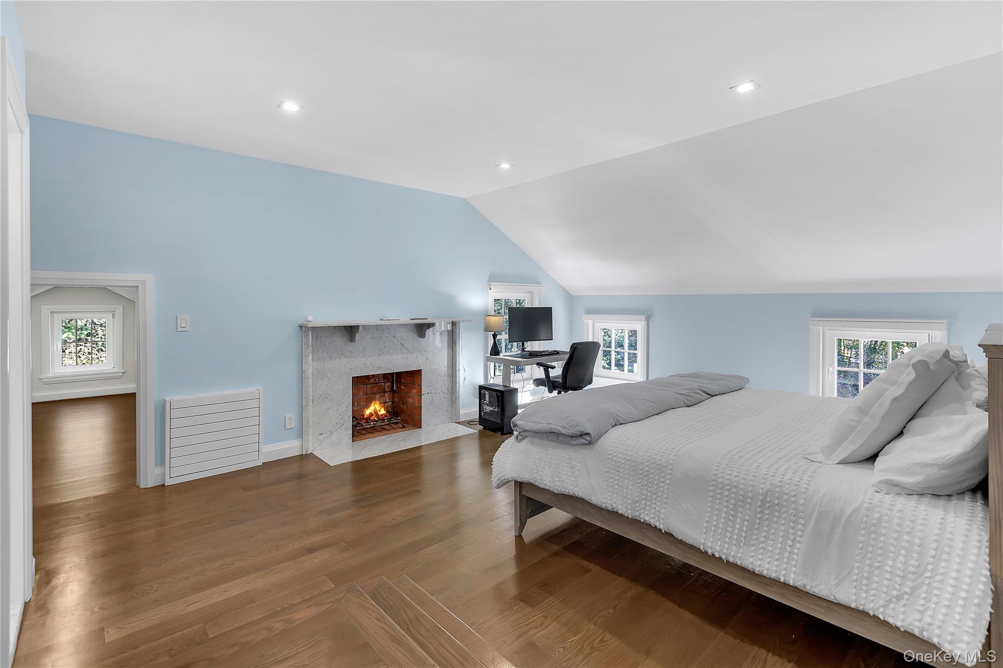 22 Fort Salonga Road