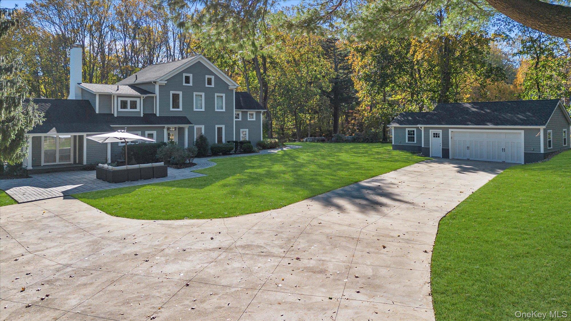 22 Fort Salonga Road