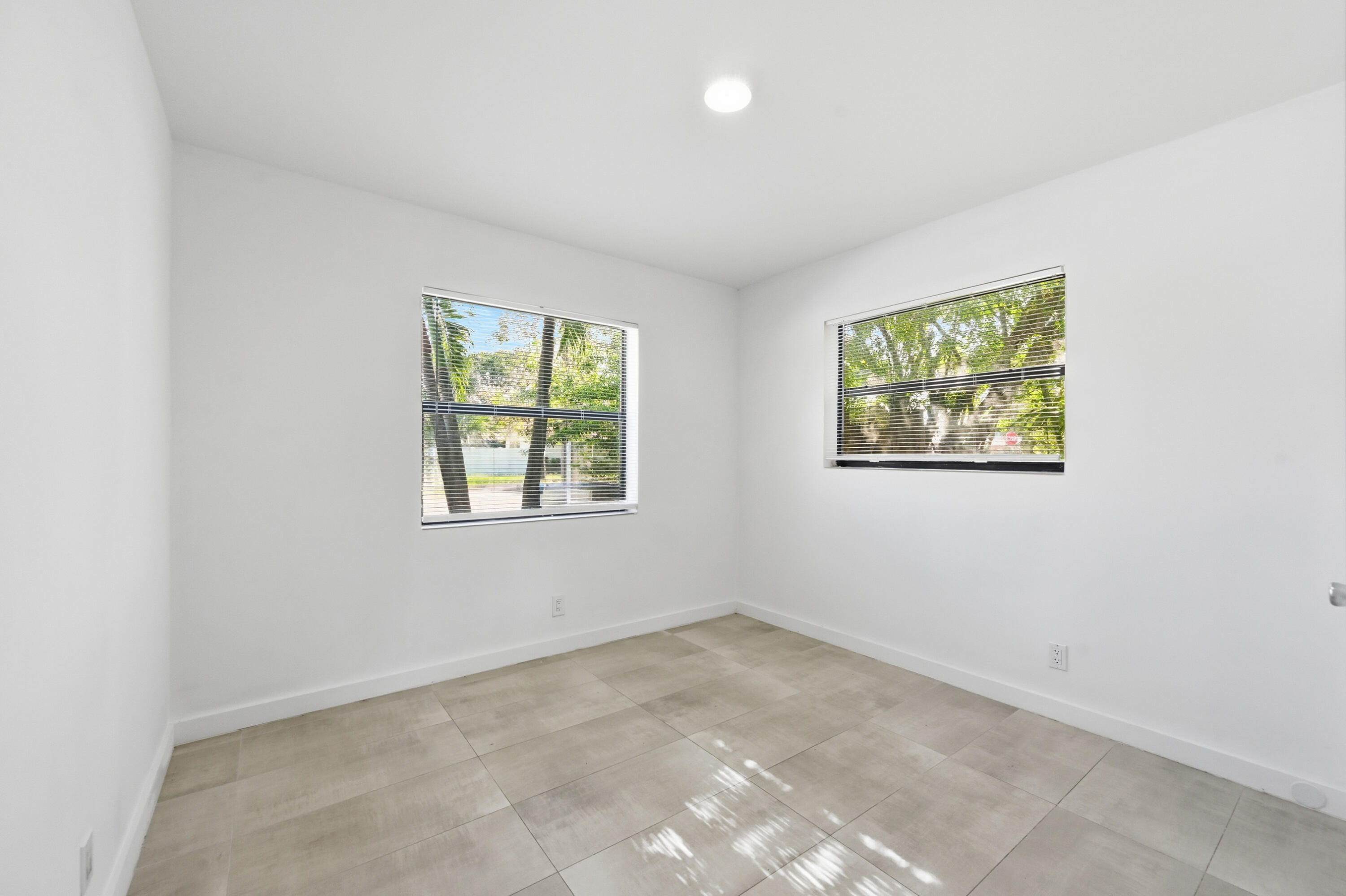629 NE 36th Street