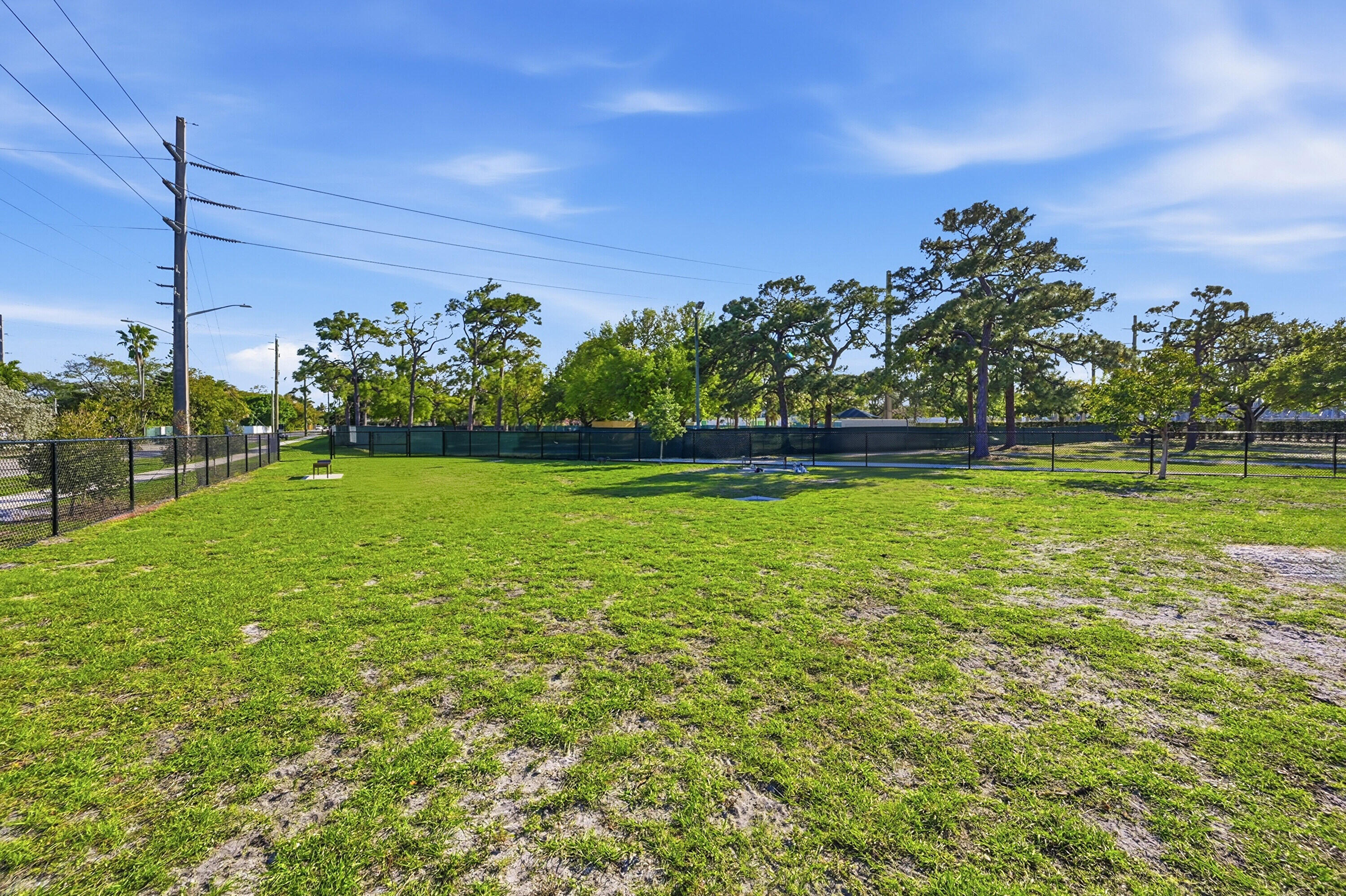 629 NE 36th Street