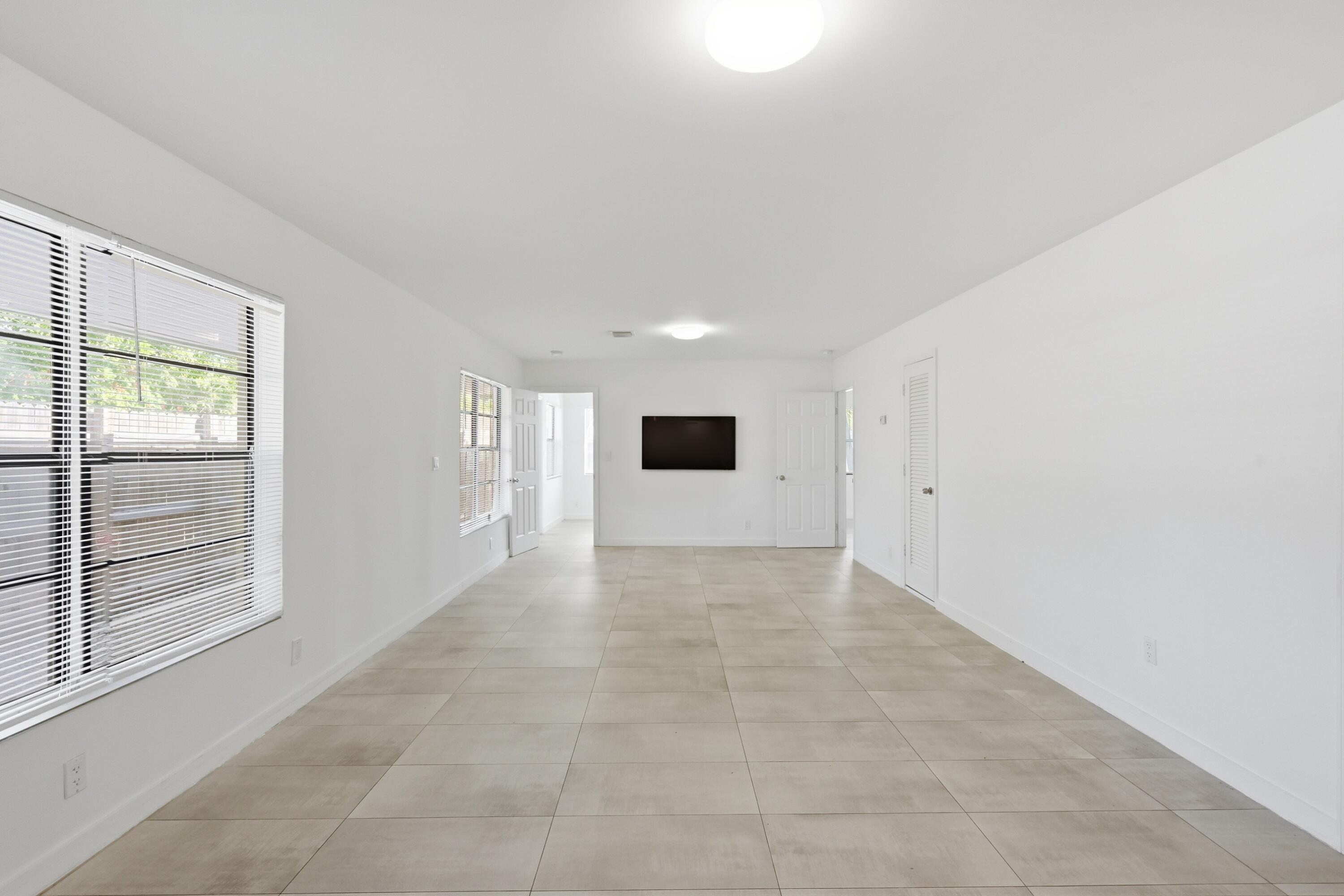629 NE 36th Street