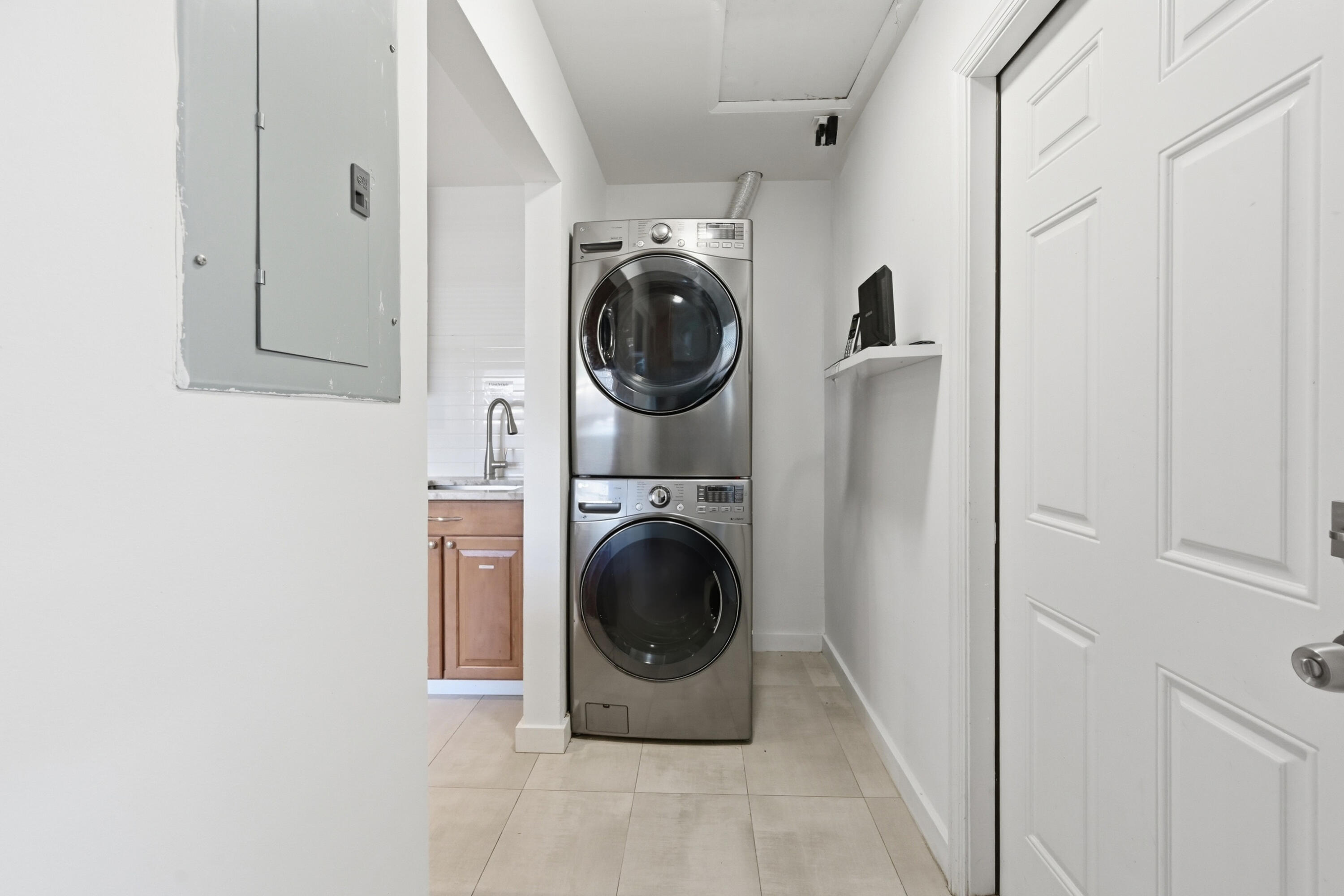 629 NE 36th Street