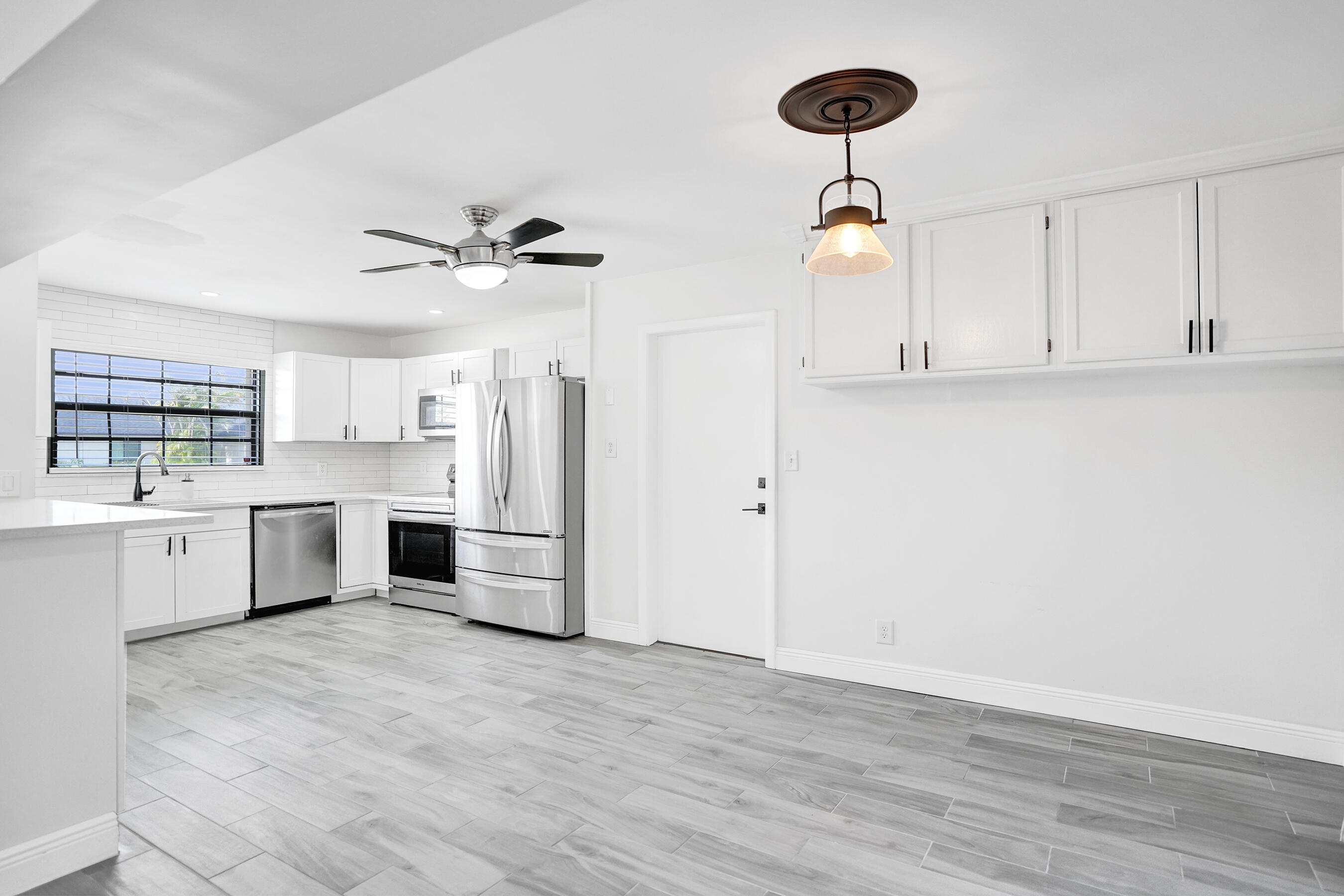 1821 NW 43rd Street