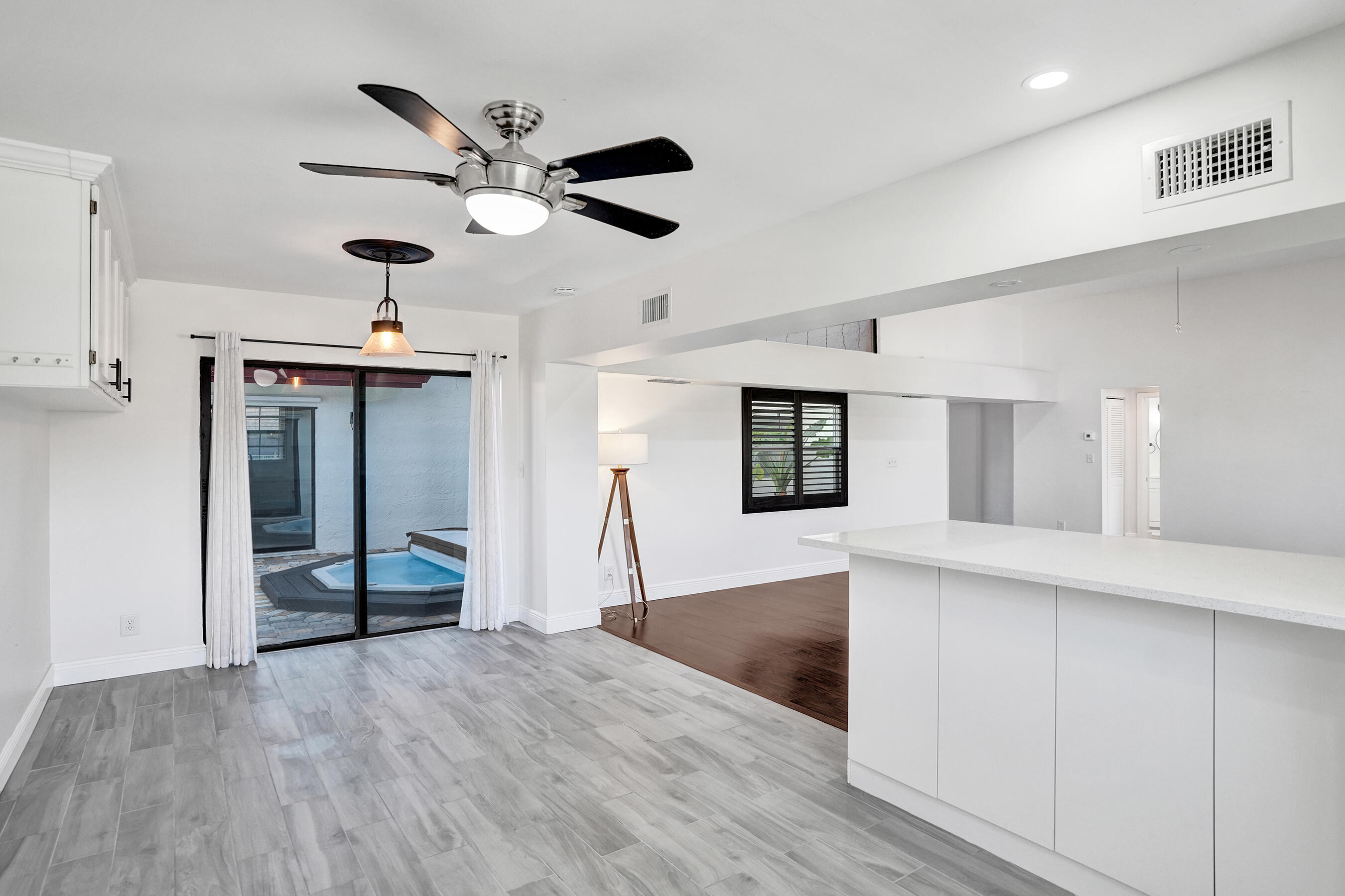 1821 NW 43rd Street