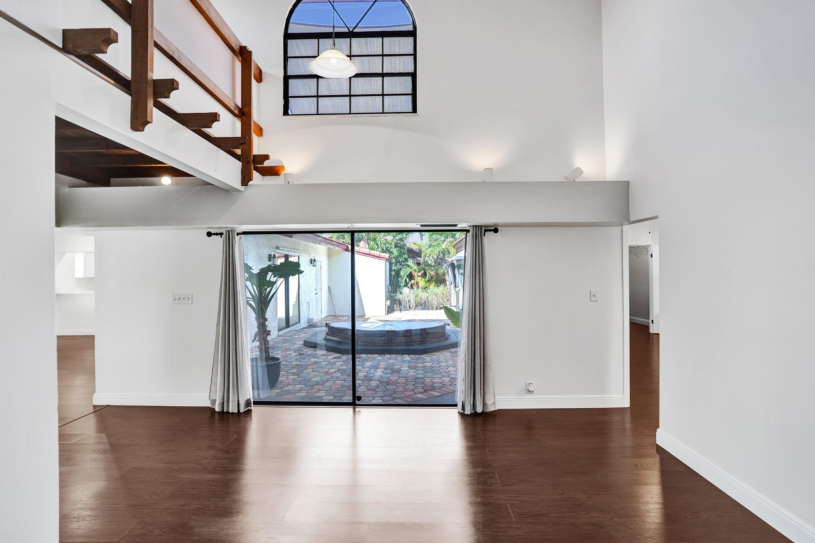 1821 NW 43rd Street