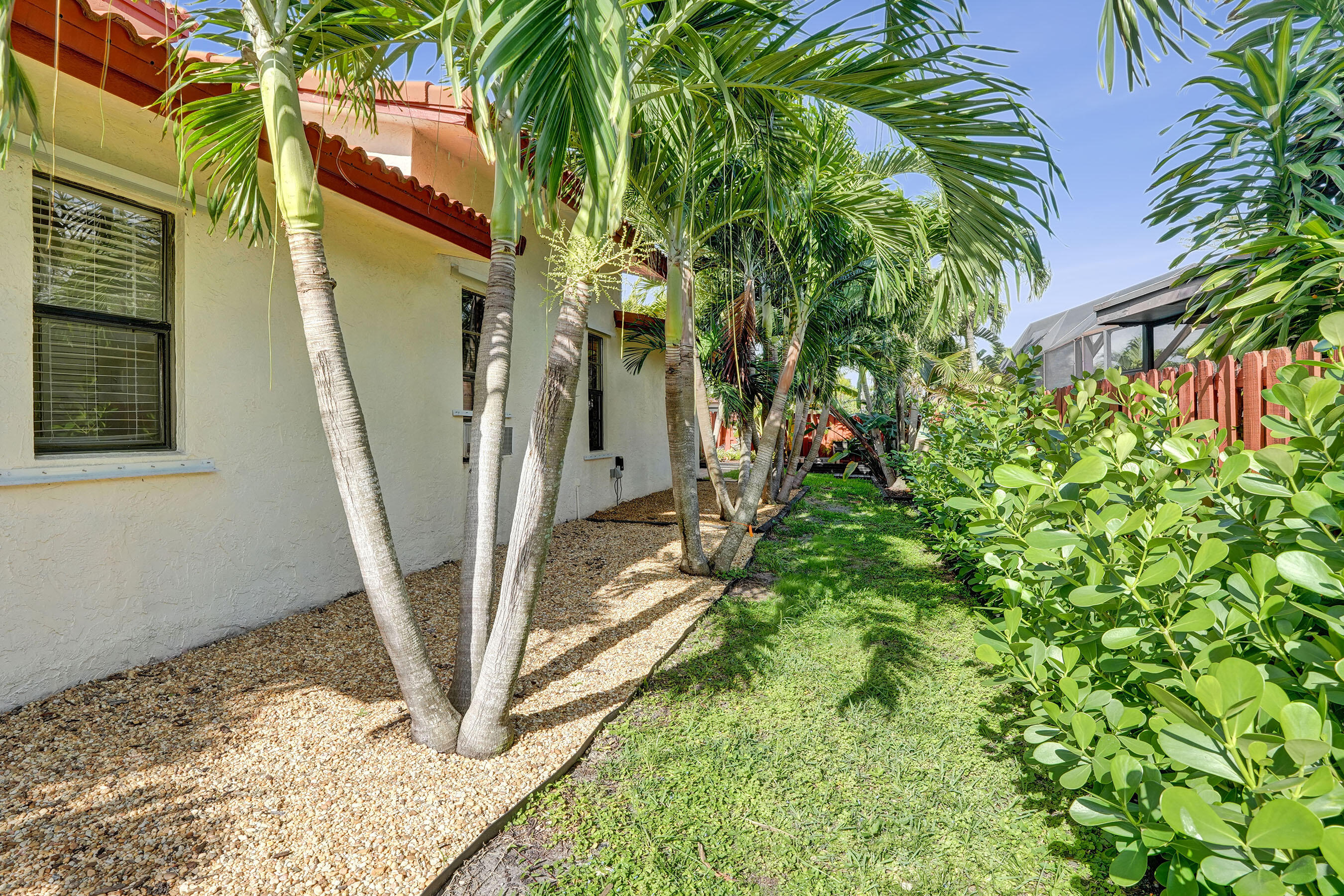 1821 NW 43rd Street