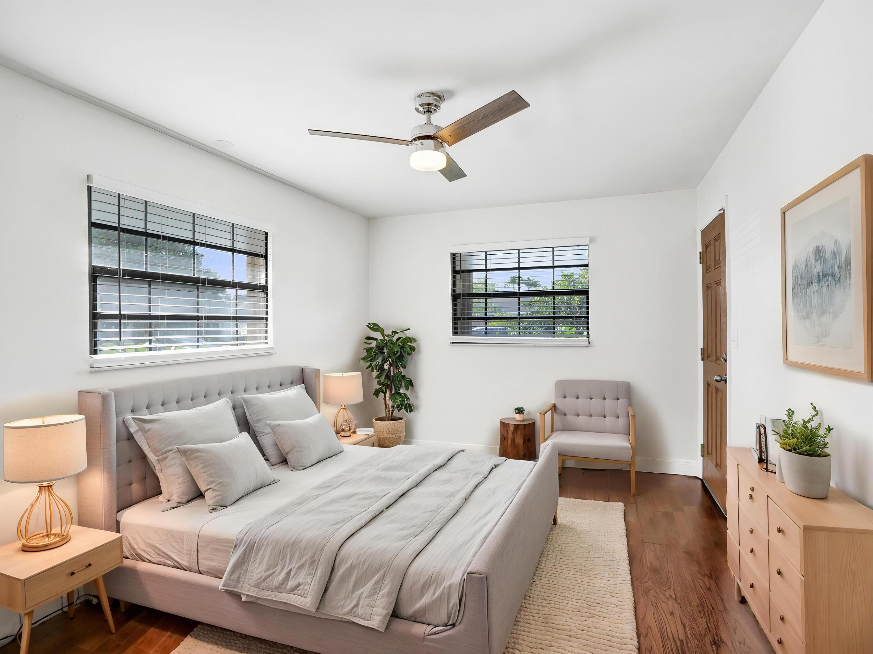 1821 NW 43rd Street