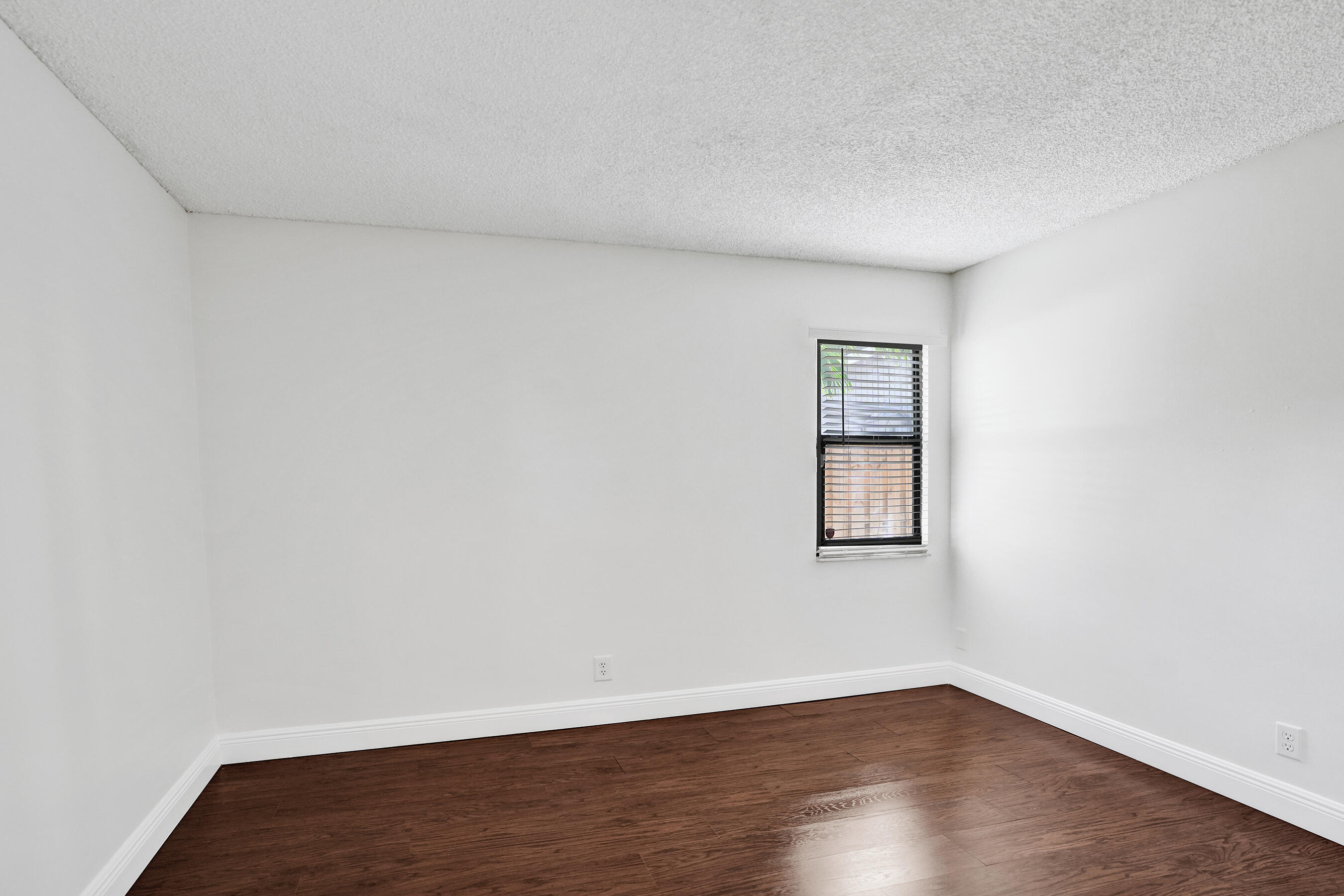 1821 NW 43rd Street