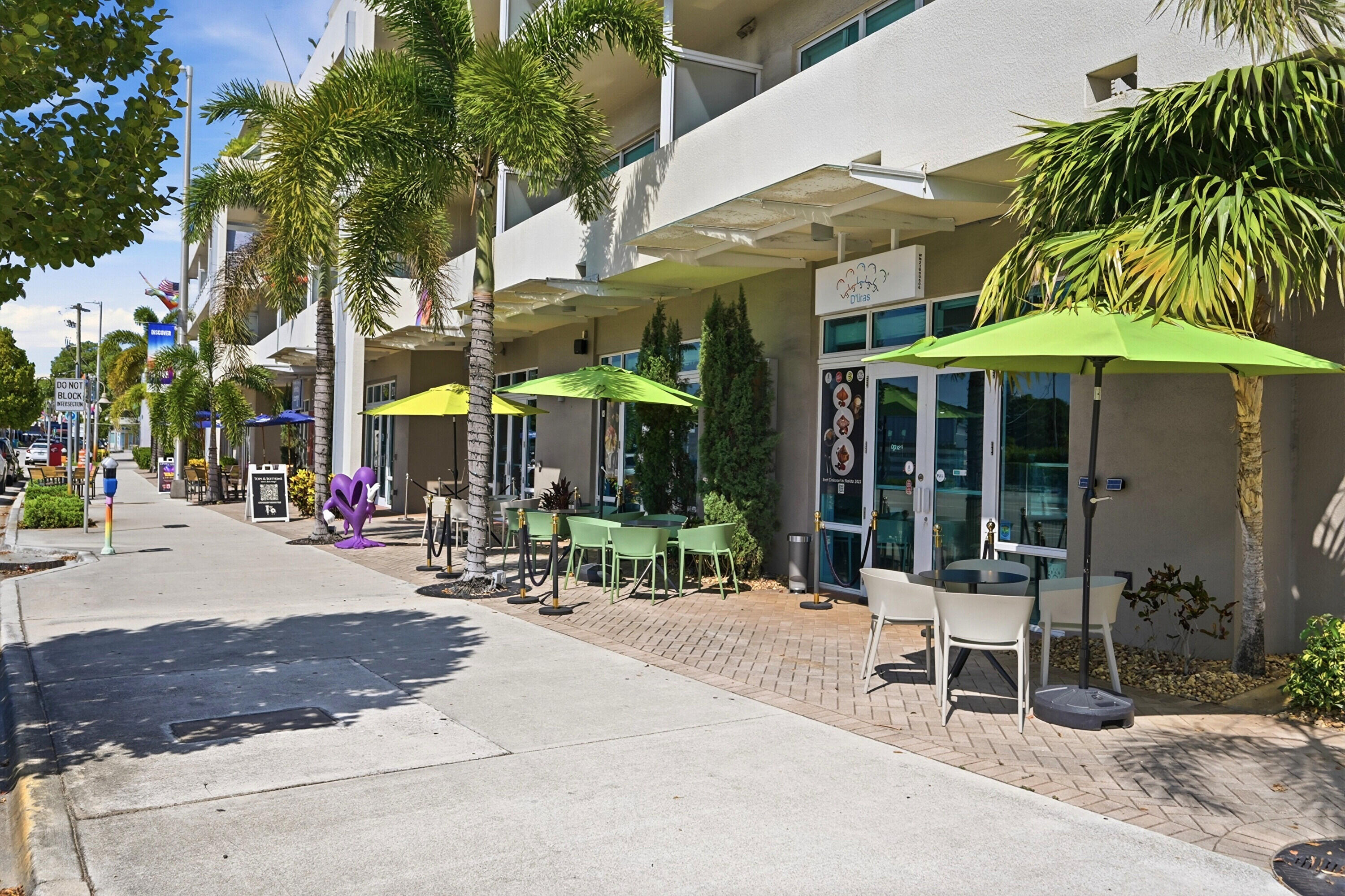 905 NE 28th Street 206