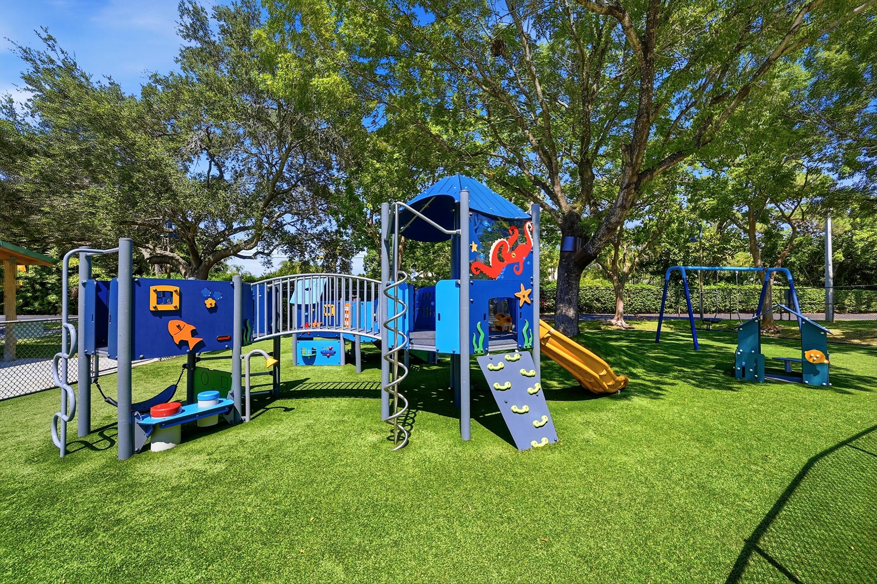 905 NE 28th Street 206