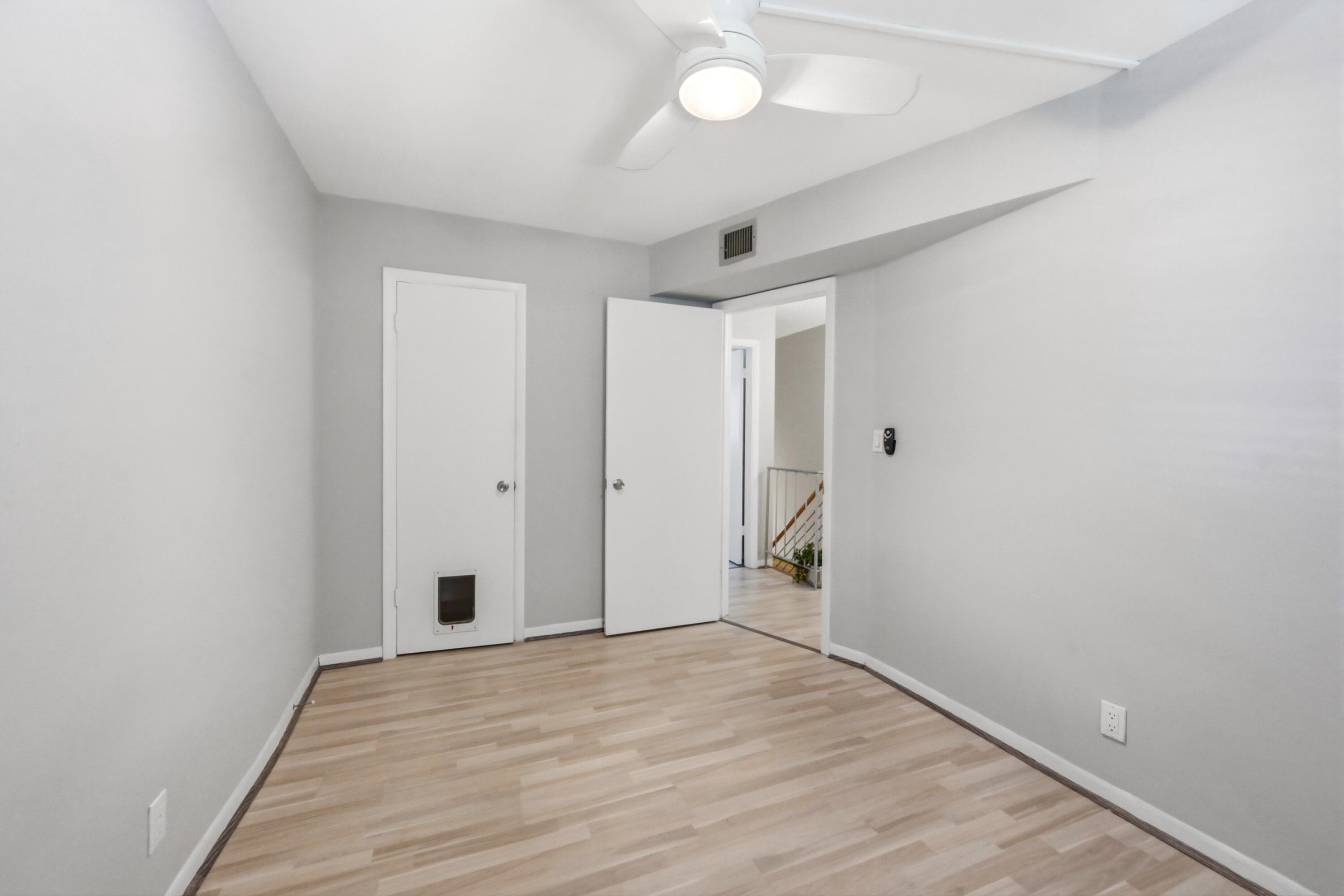 905 NE 28th Street 206