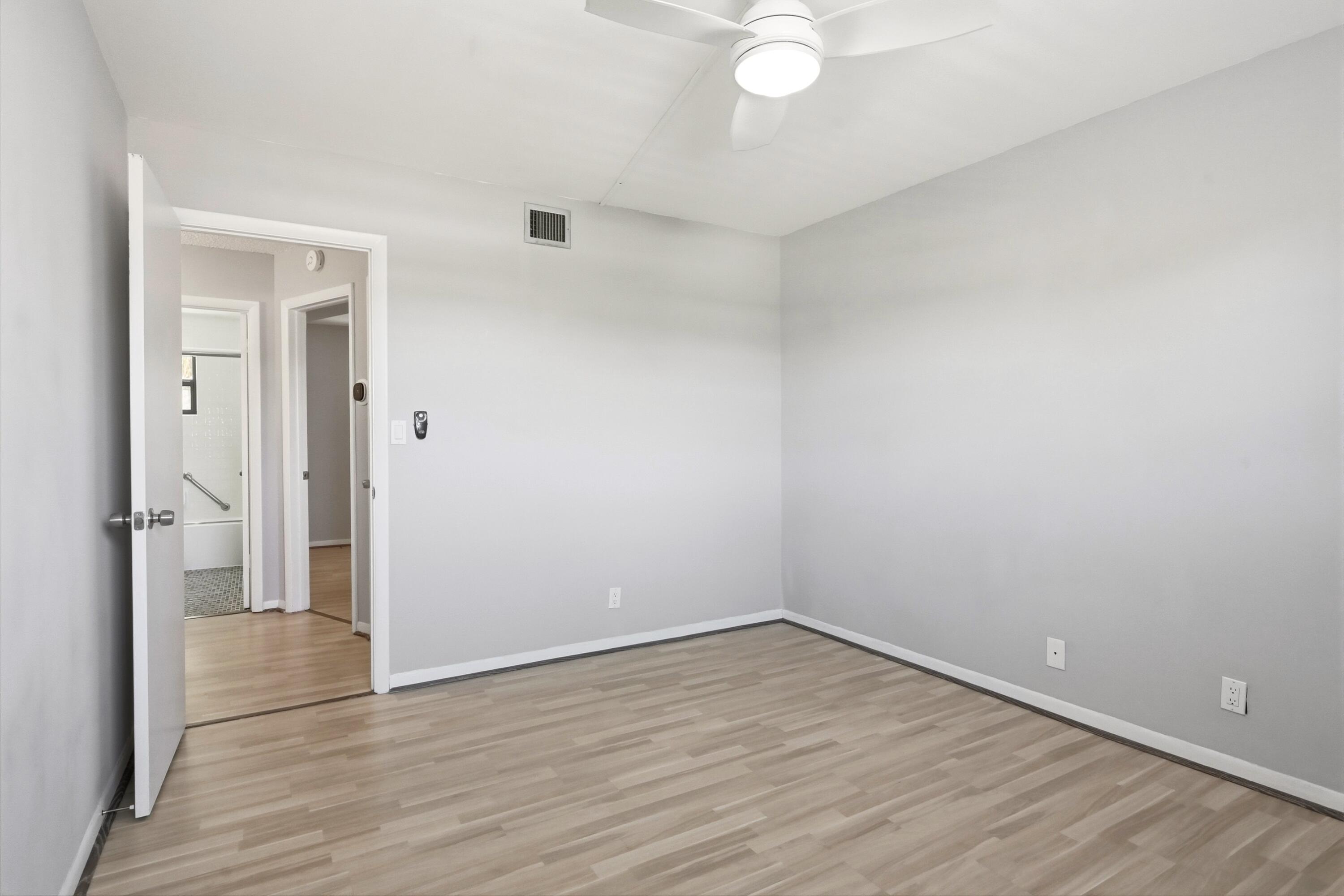905 NE 28th Street 206