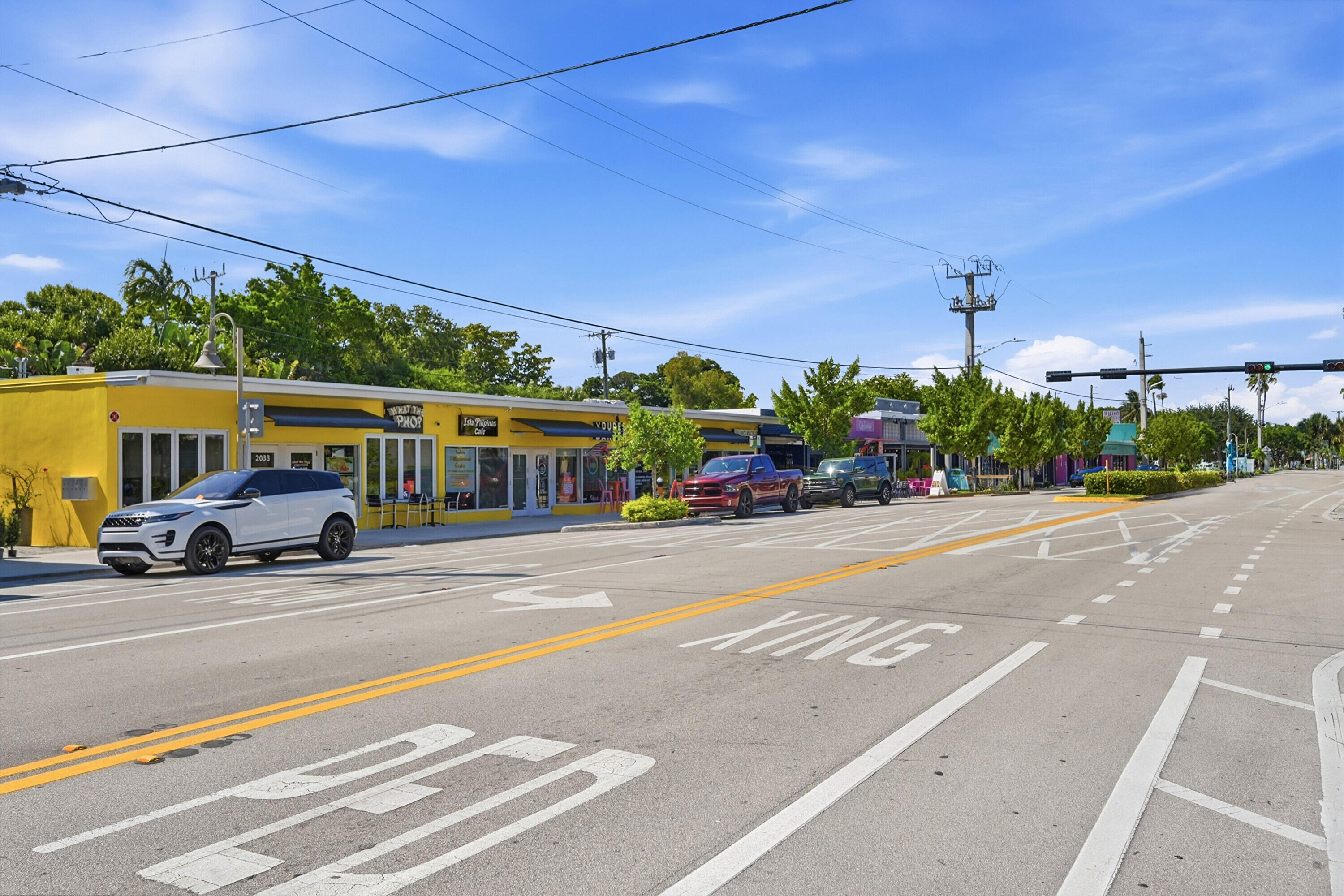 905 NE 28th Street 206