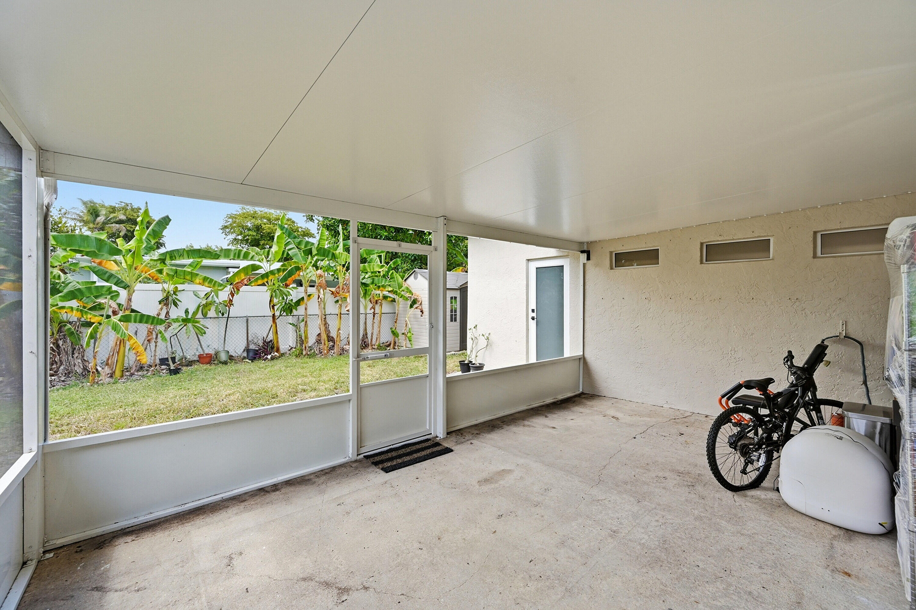 141 SE 8th Street