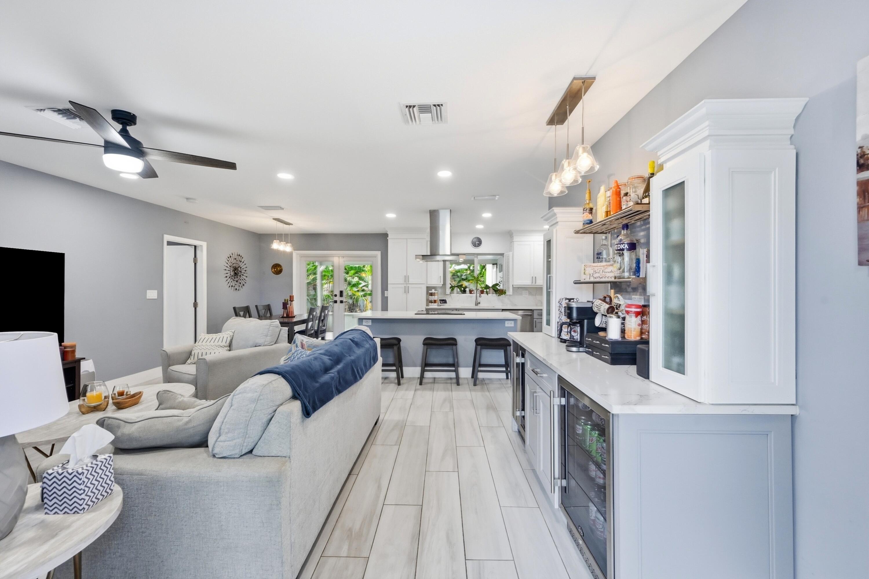141 SE 8th Street
