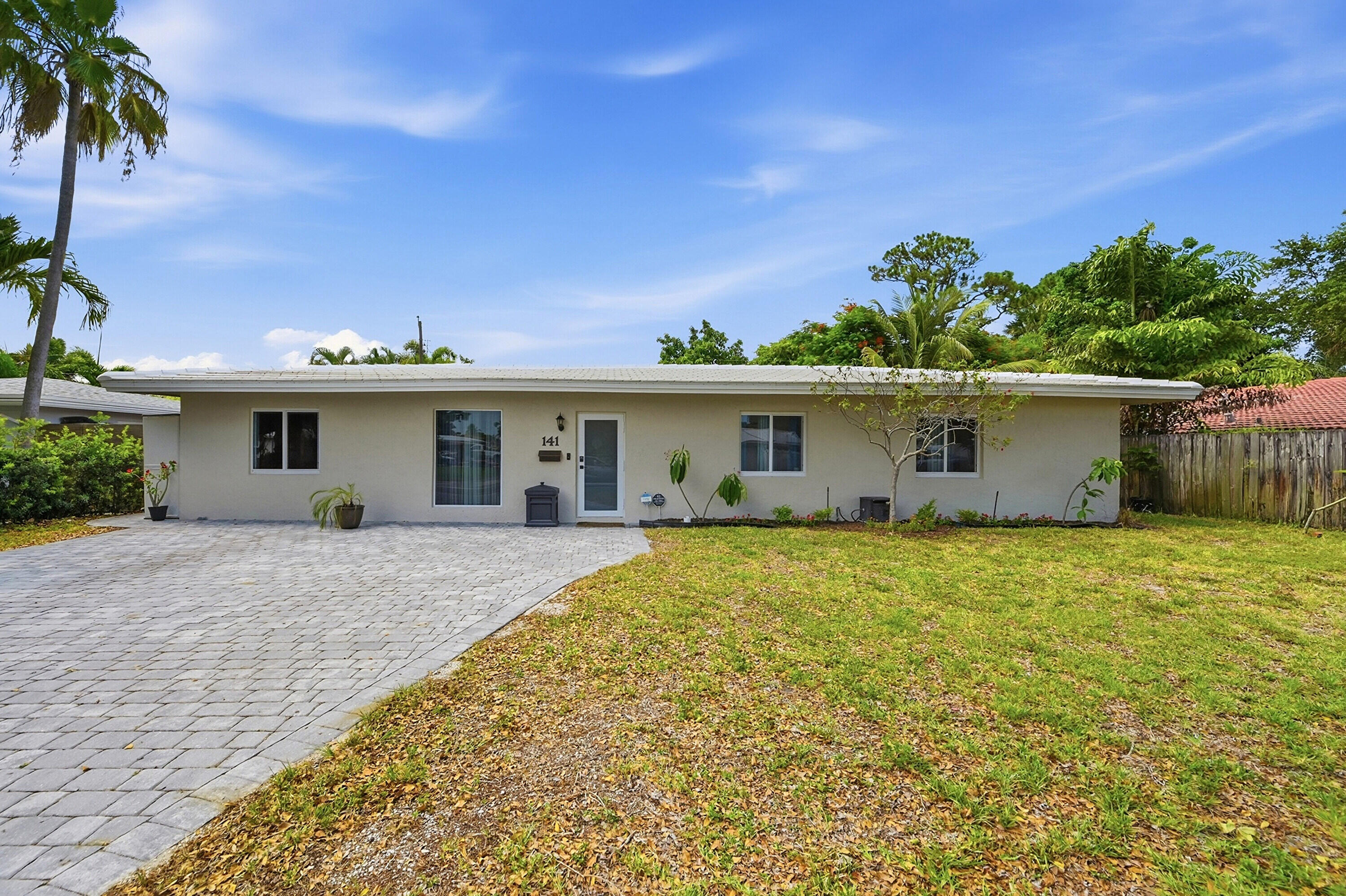 141 SE 8th Street