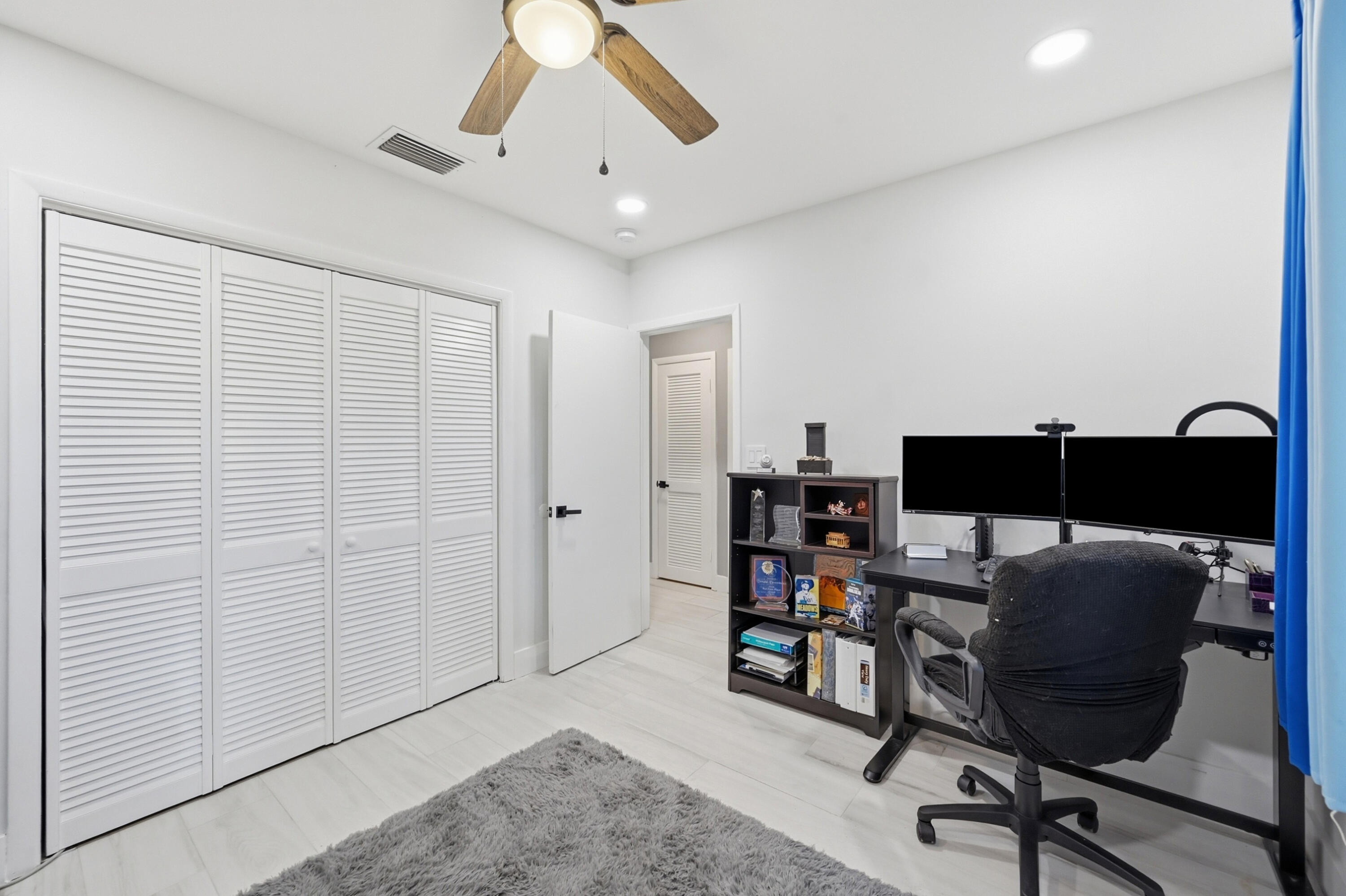 141 SE 8th Street