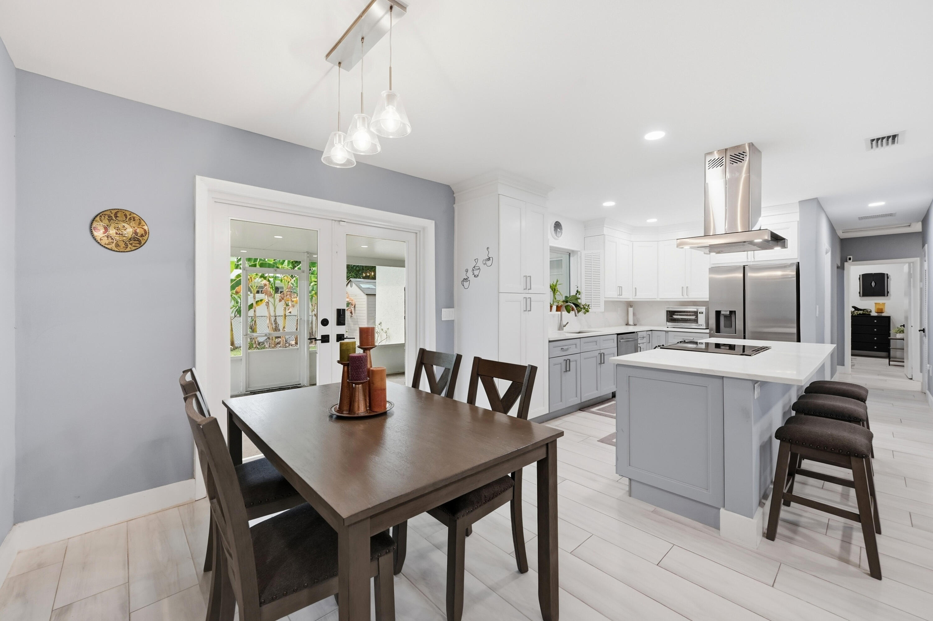 141 SE 8th Street