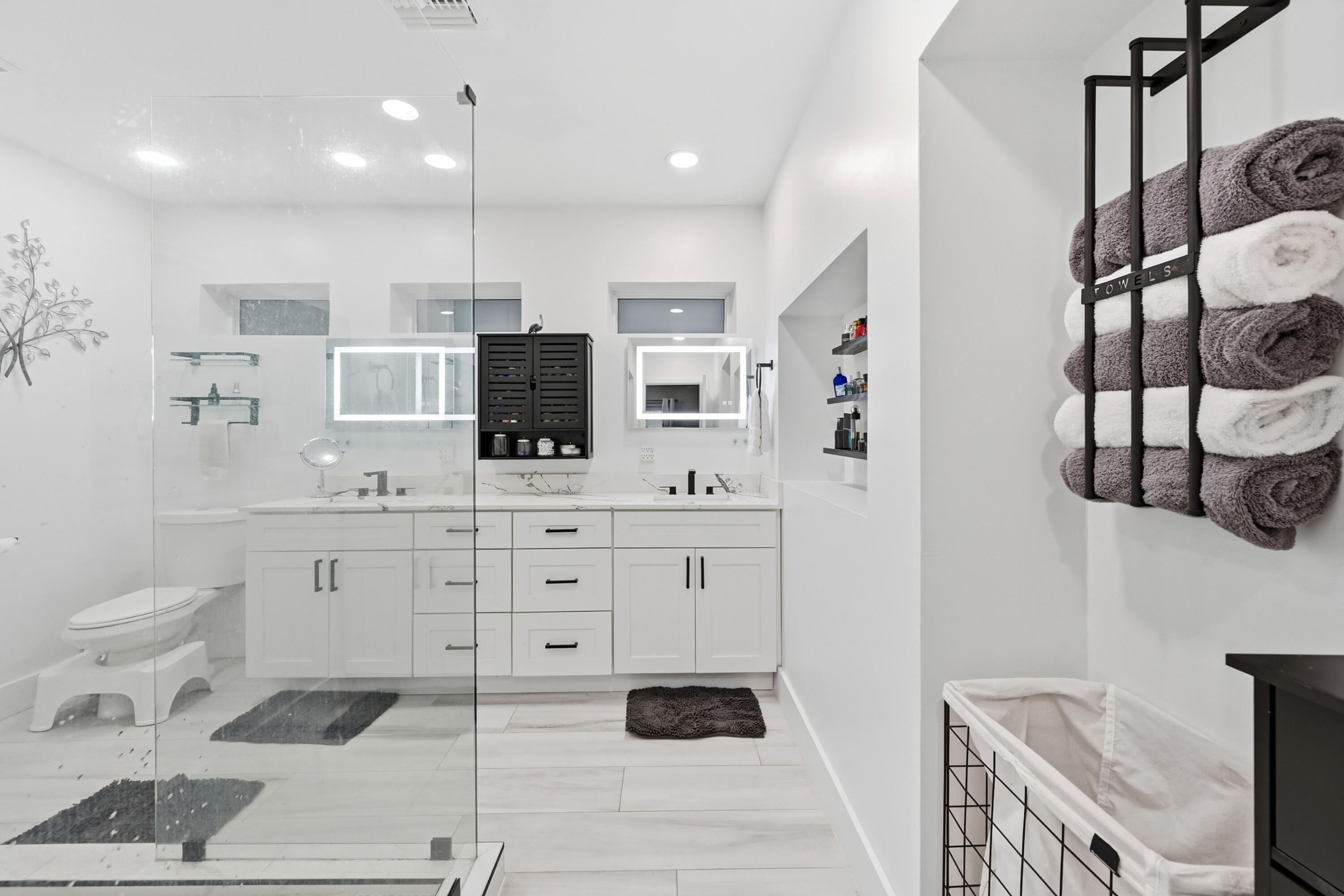 141 SE 8th Street