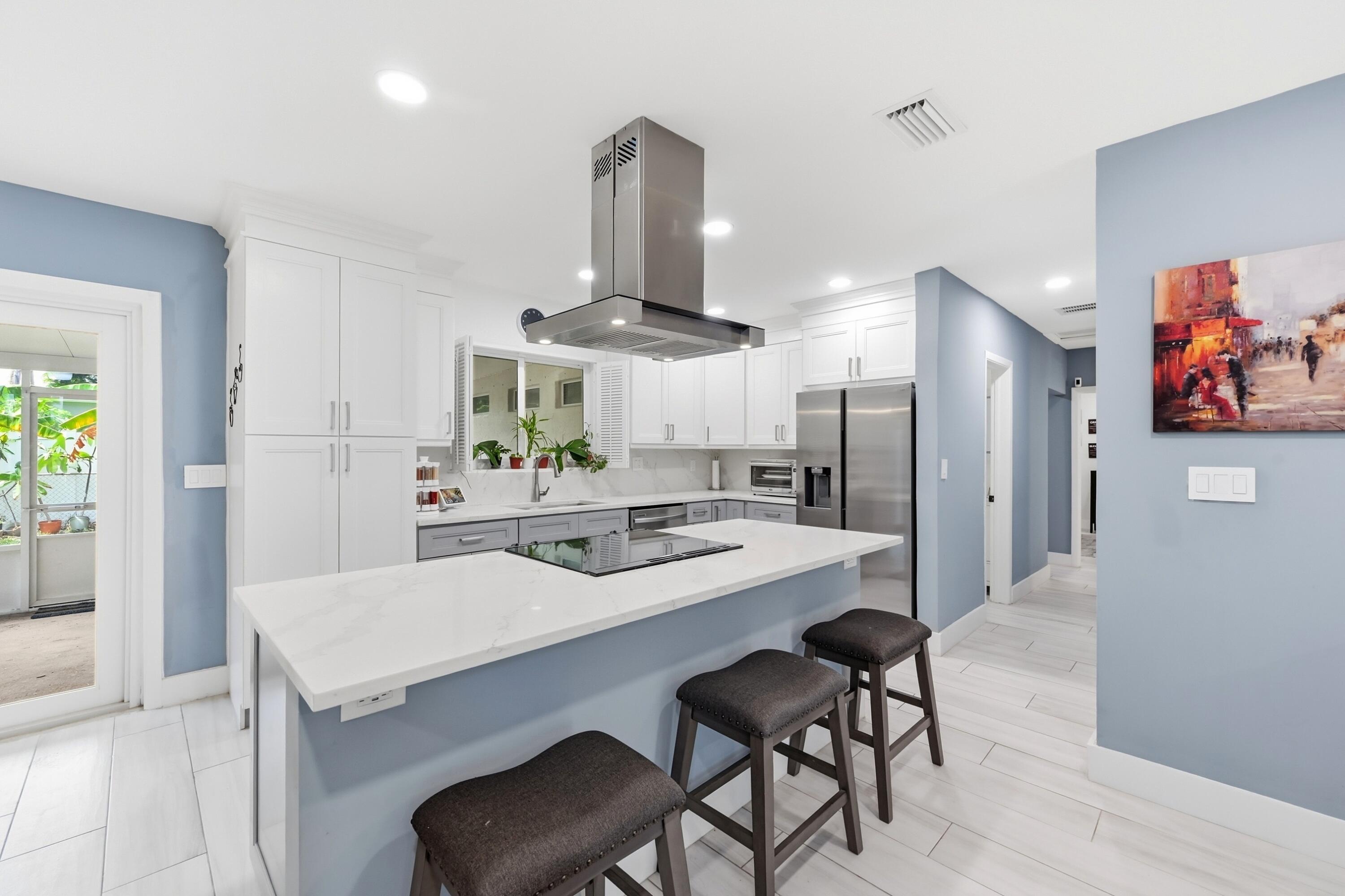 141 SE 8th Street