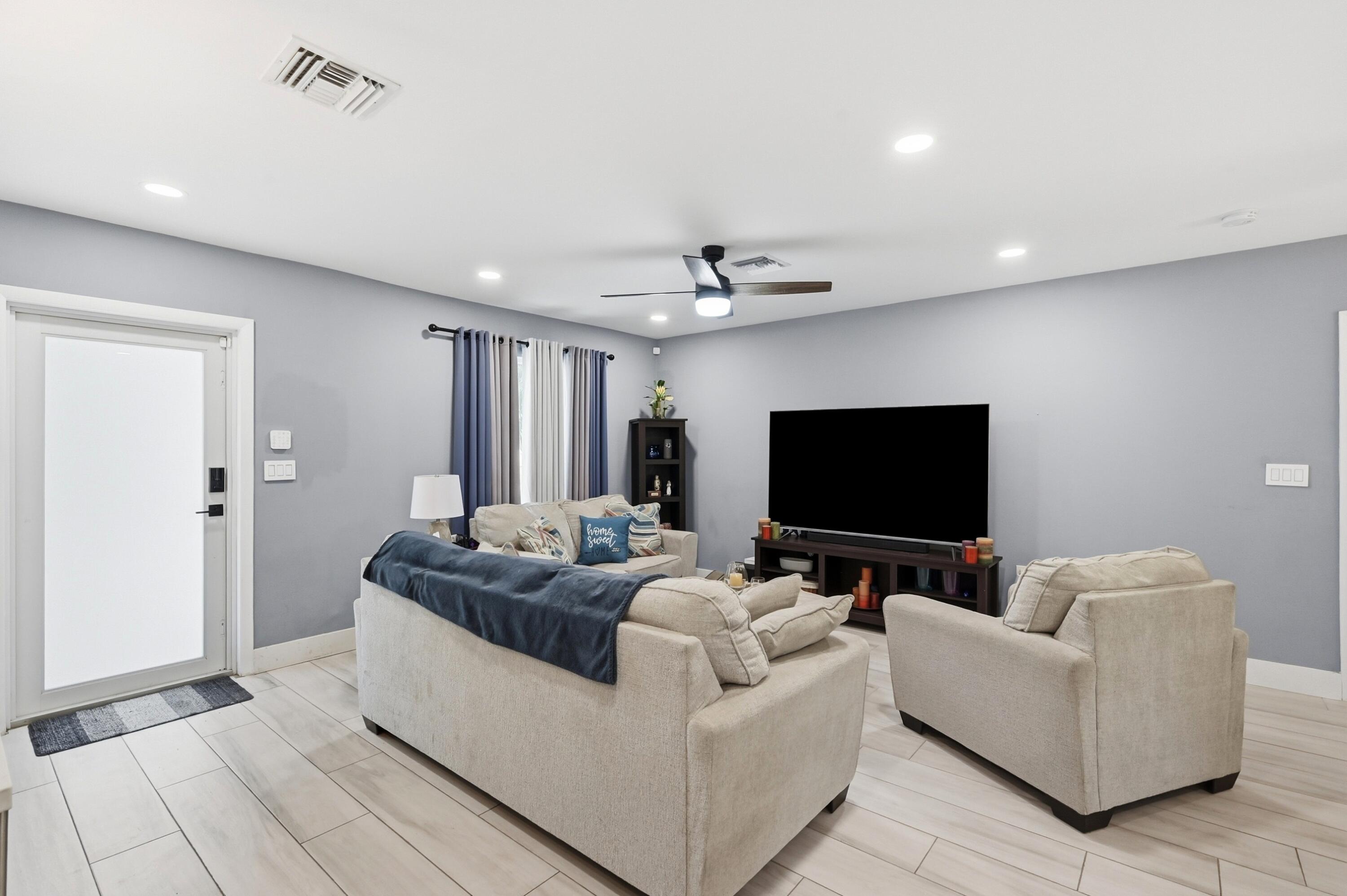 141 SE 8th Street