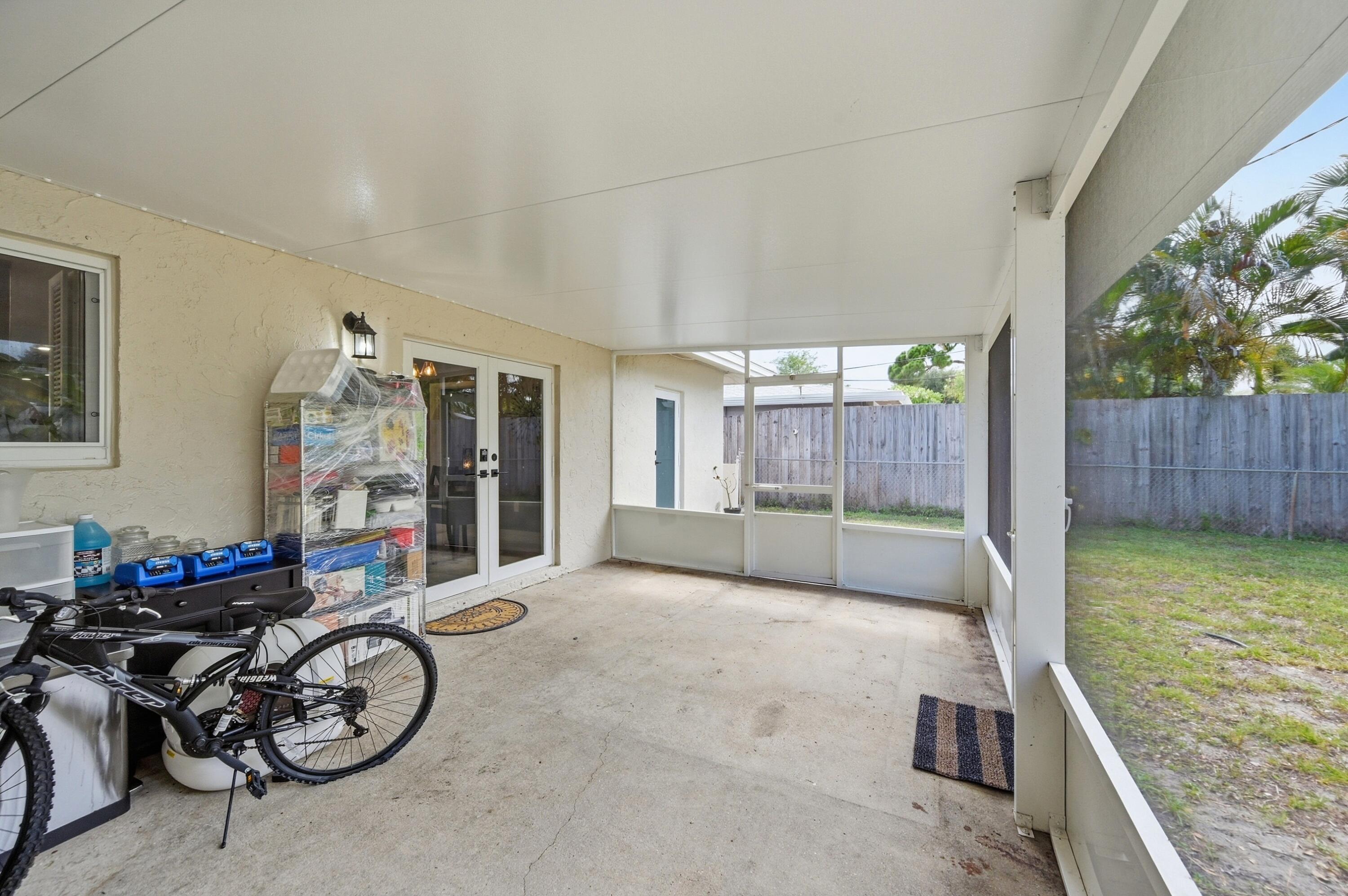 141 SE 8th Street