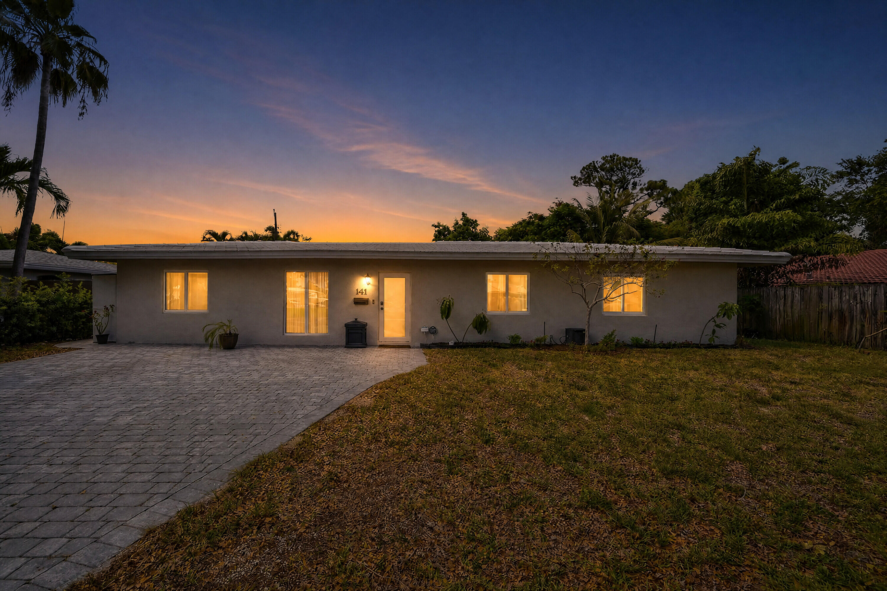 141 SE 8th Street