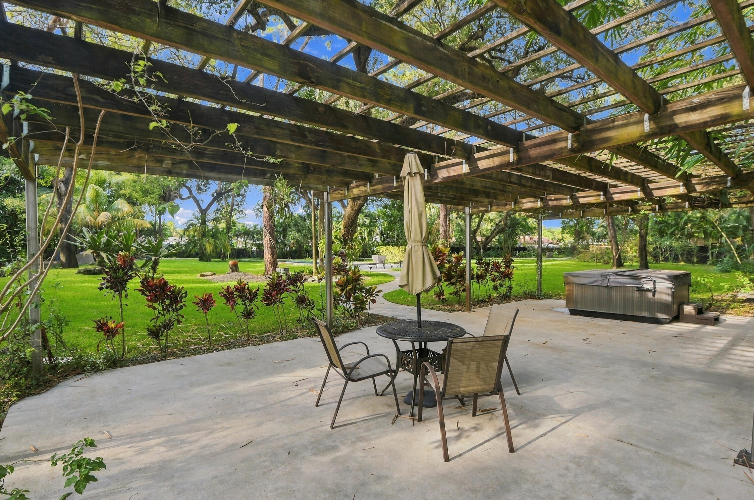 1549 SW 30th Place