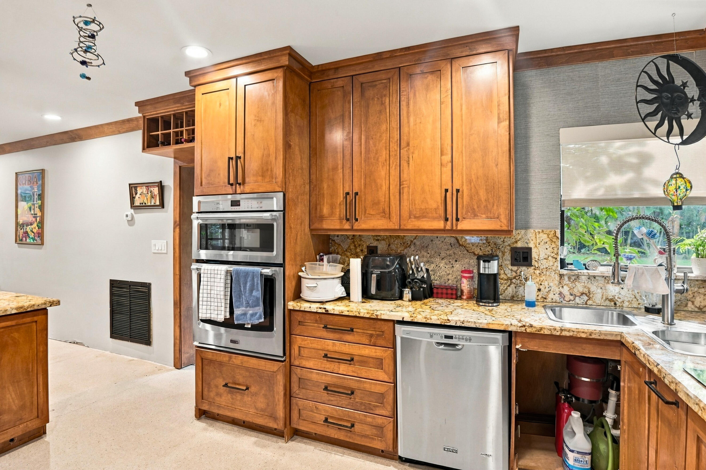1549 SW 30TH Place