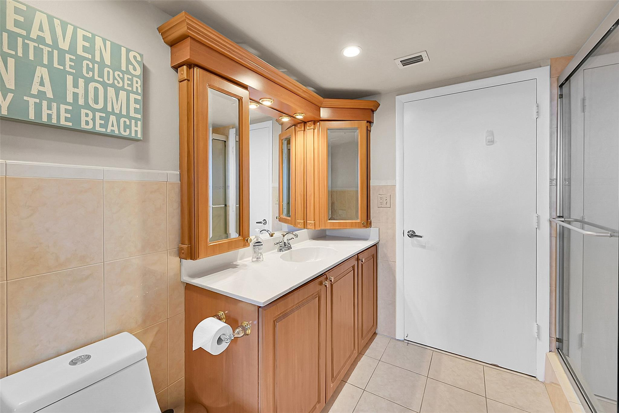 3020 NE 32ND Avenue 805