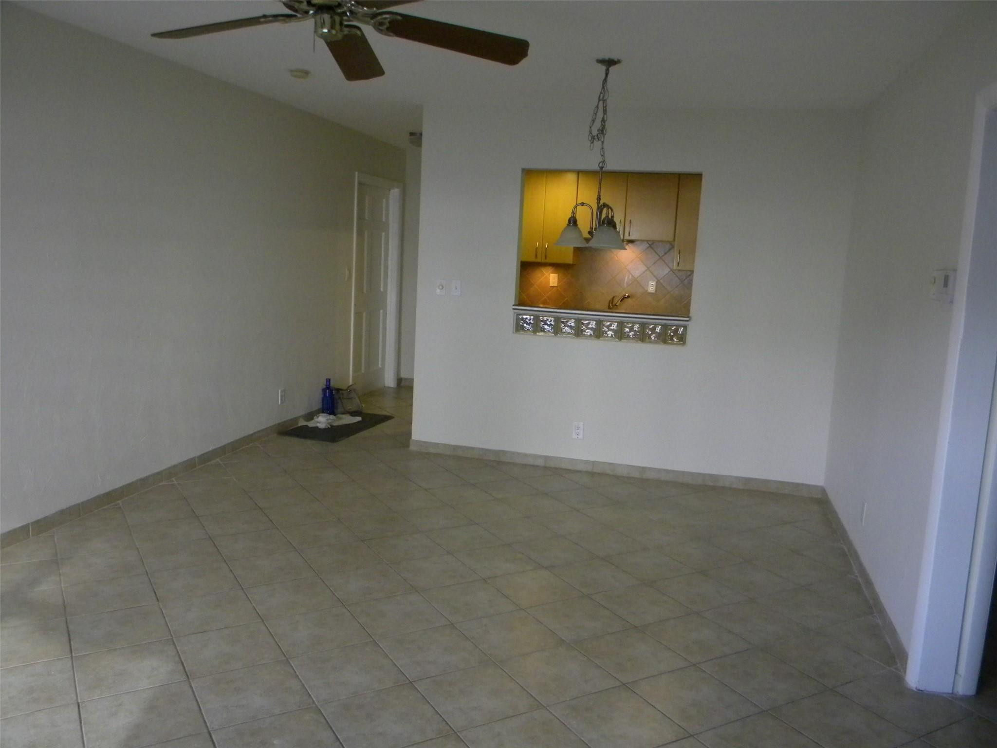 1450 N Riverside Drive 207