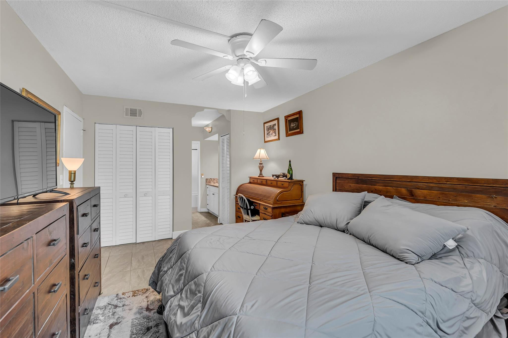 3004 NE 5th Terrace 114C