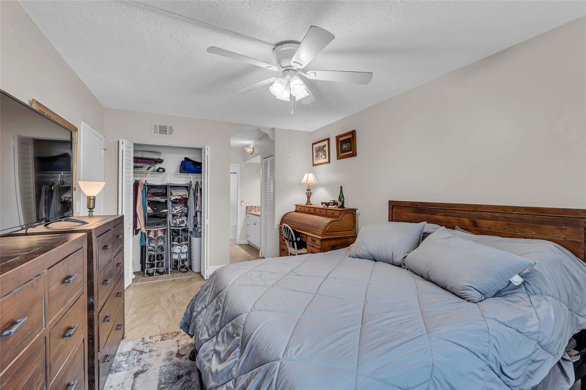 3004 NE 5th Terrace 114C