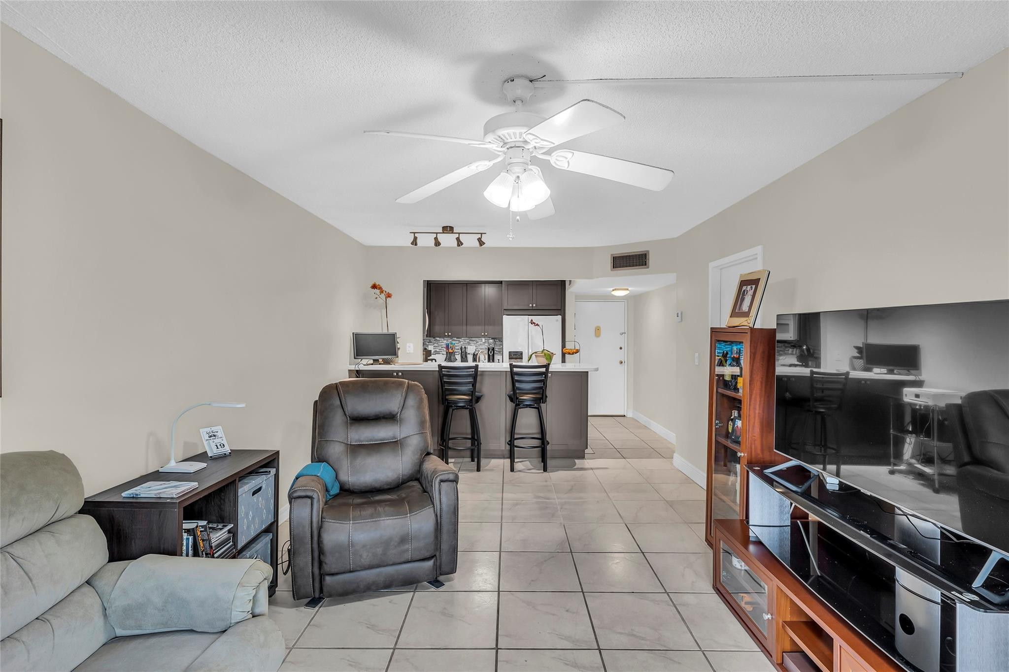 3004 NE 5th Terrace 114C