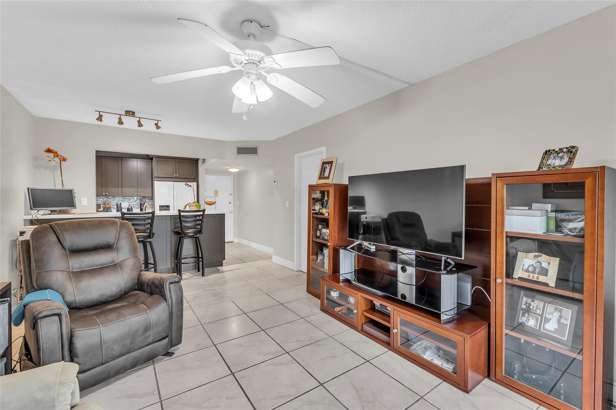 3004 NE 5th Terrace 114C
