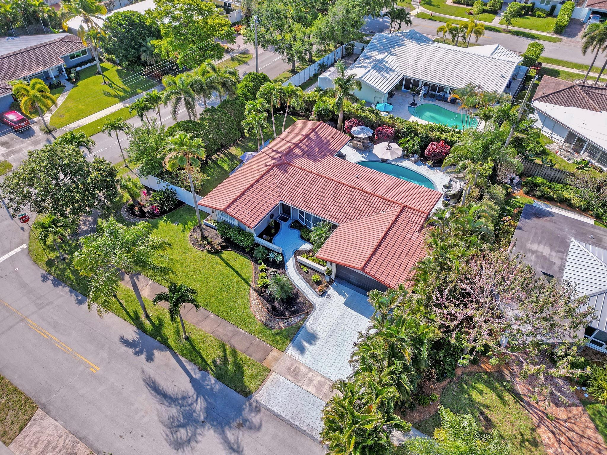 2166 NE 57th Street