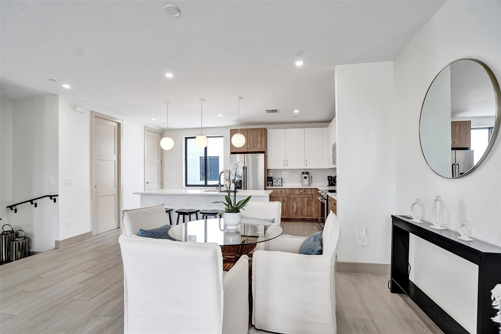 416 SE 12th Court