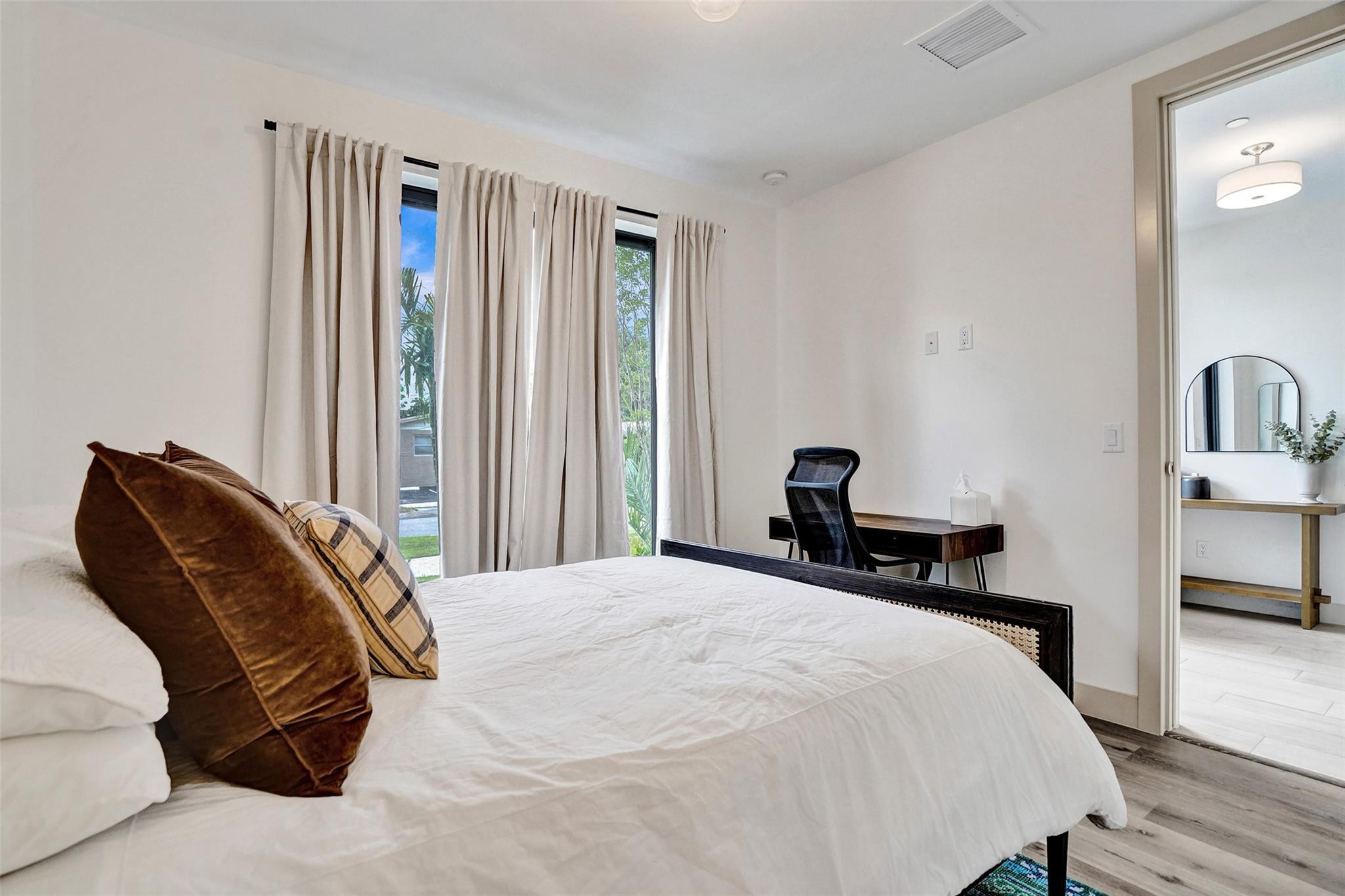 416 SE 12th Court